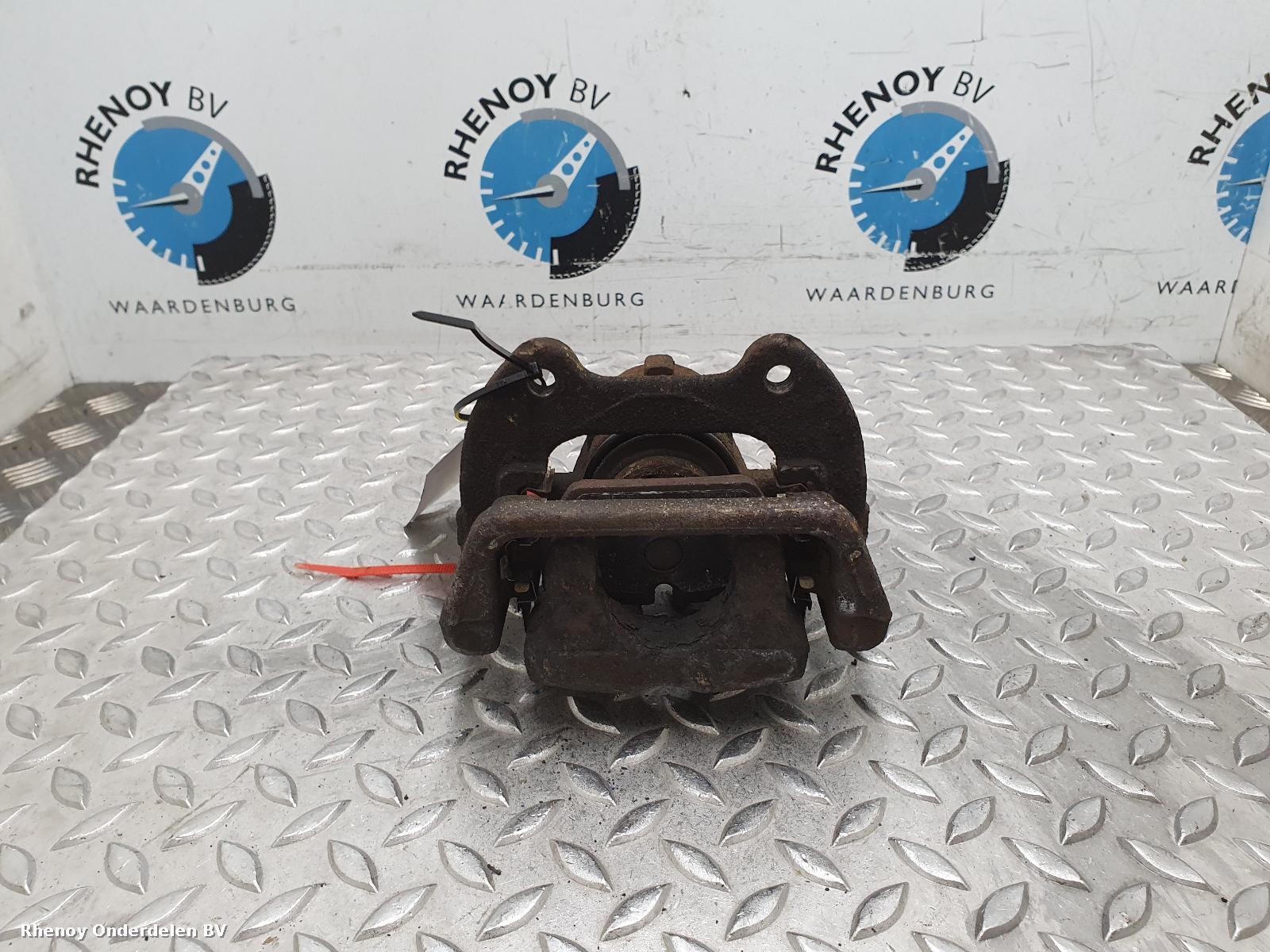 Bekijk Auto-onderdeel REM KLAUW BMW 3 SERIES 2005
