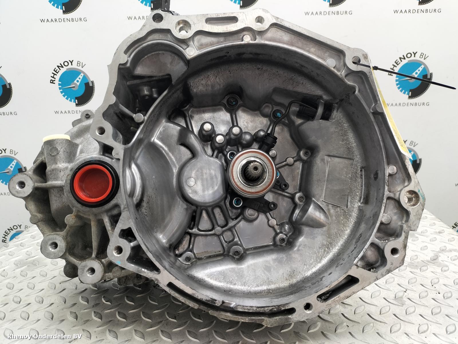 Bekijk Auto-onderdeel TRANSMISSIE / VERSNELLINGSBAK OPEL / VAUXHALL VIVA 2015