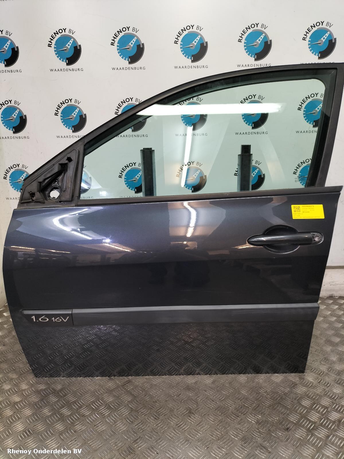 Bekijk Auto-onderdeel PORTIER LV  RENAULT MEGANE 2005