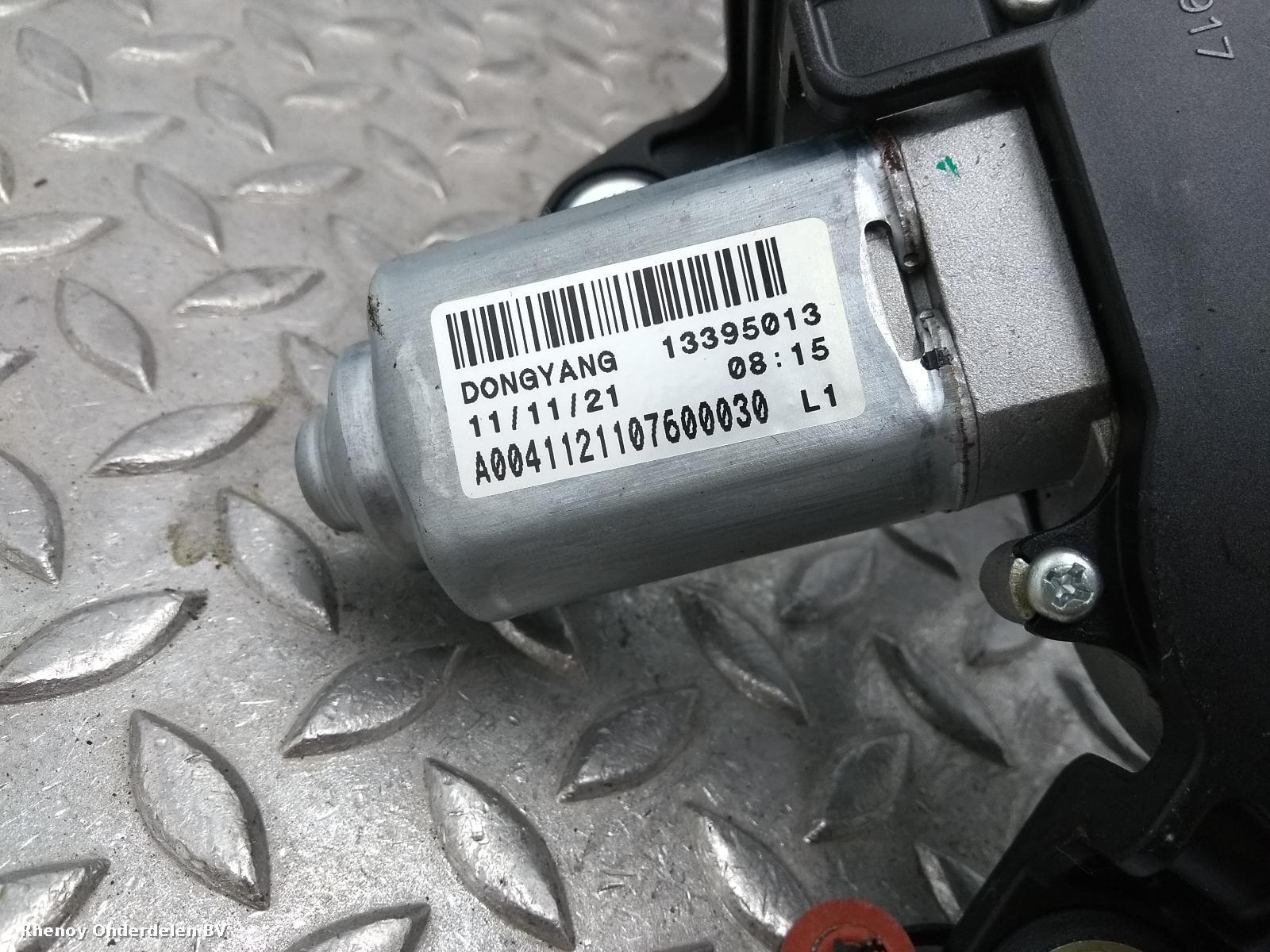 2012 OPEL / VAUXHALL ASTRA RUITENWISSERMOTOR ACHTER View Auto part RUITENWISSERMOTOR ACHTER OPEL / VAUXHALL ASTRA 2012