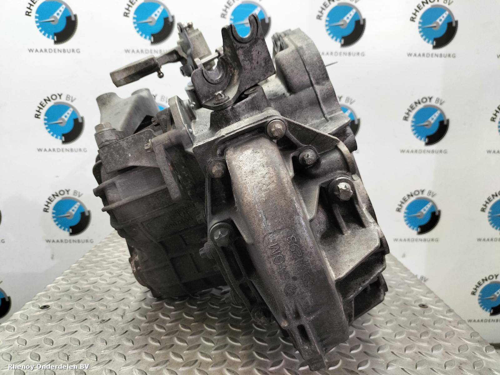 2012 OPEL / VAUXHALL ASTRA TRANSMISSIE / VERSNELLINGSBAK View Auto part TRANSMISSIE / VERSNELLINGSBAK OPEL / VAUXHALL ASTRA 2012