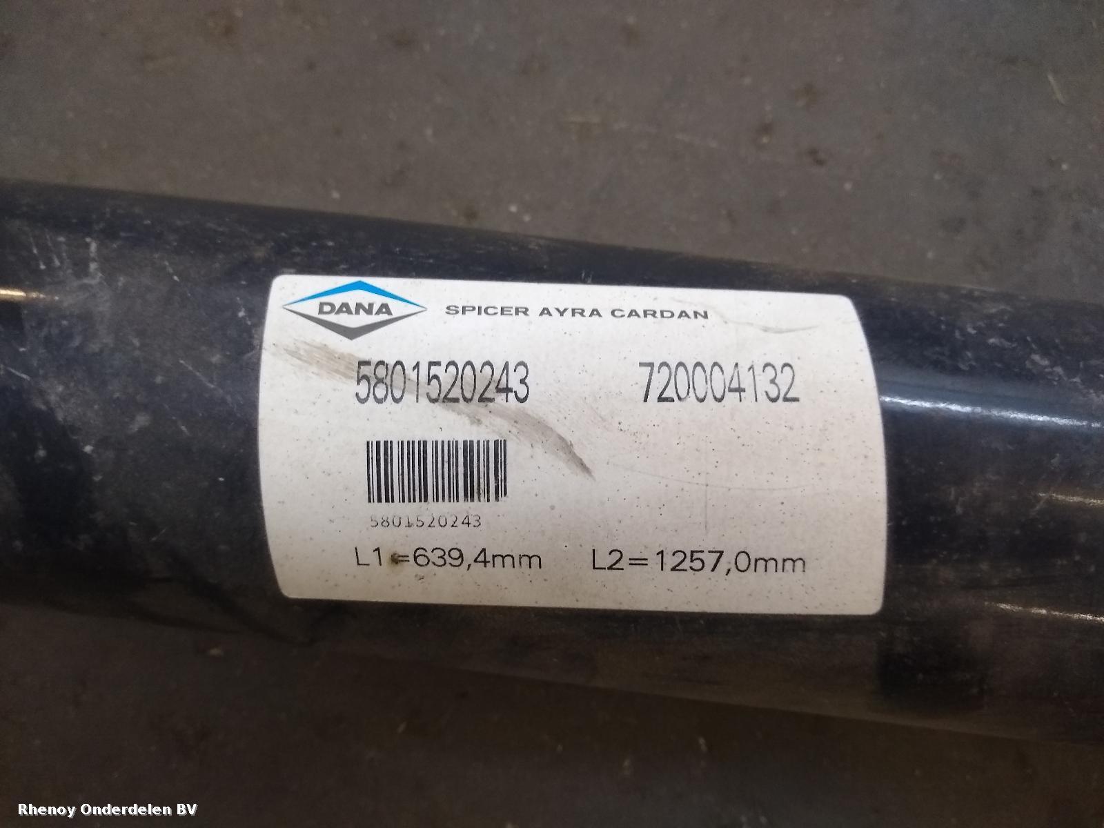 View Auto part TUSSENAS ACHTER IVECO DAILY 2014