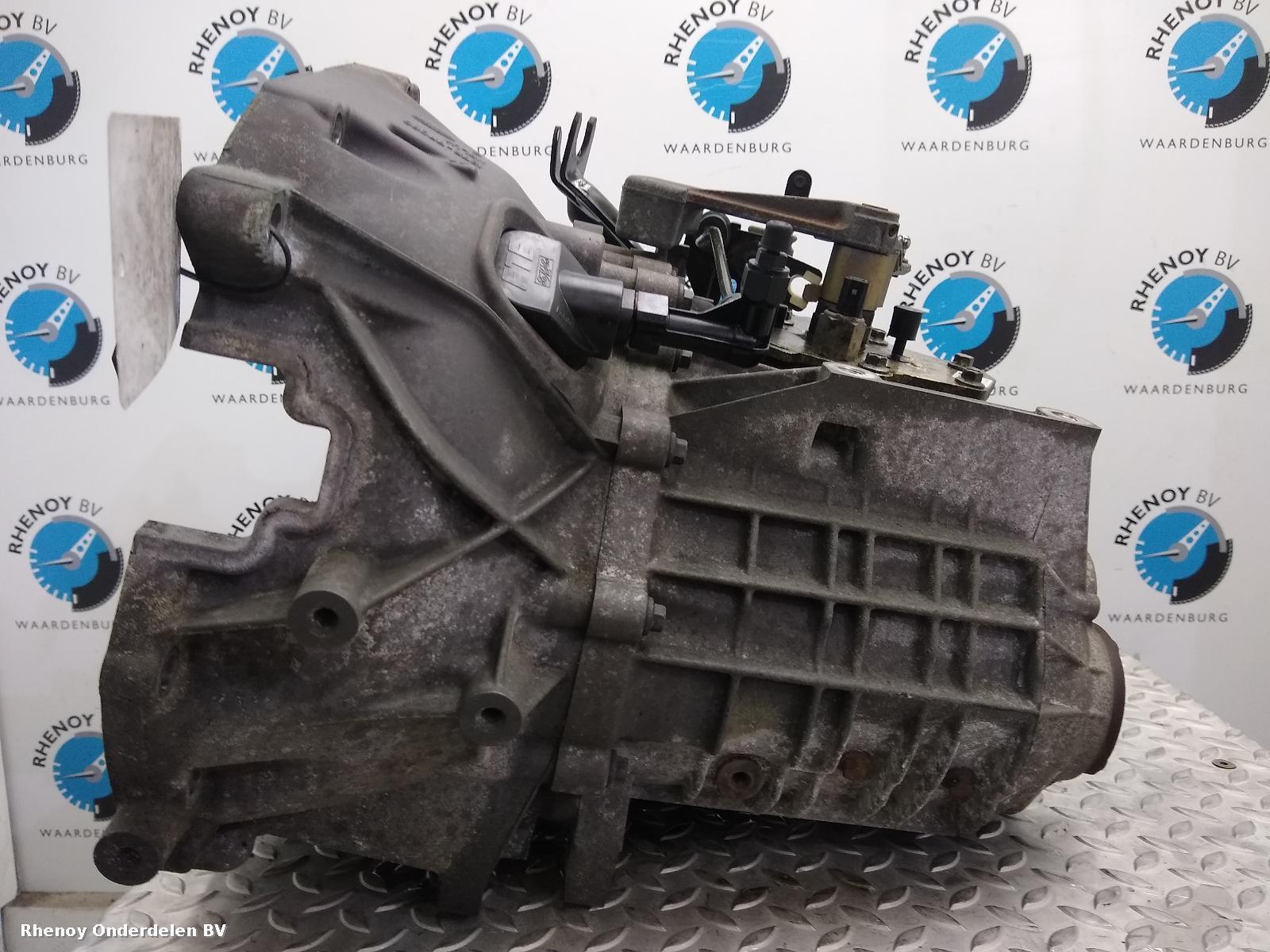 View Auto part TRANSMISSIE / VERSNELLINGSBAK FORD FOCUS C MAX 2004