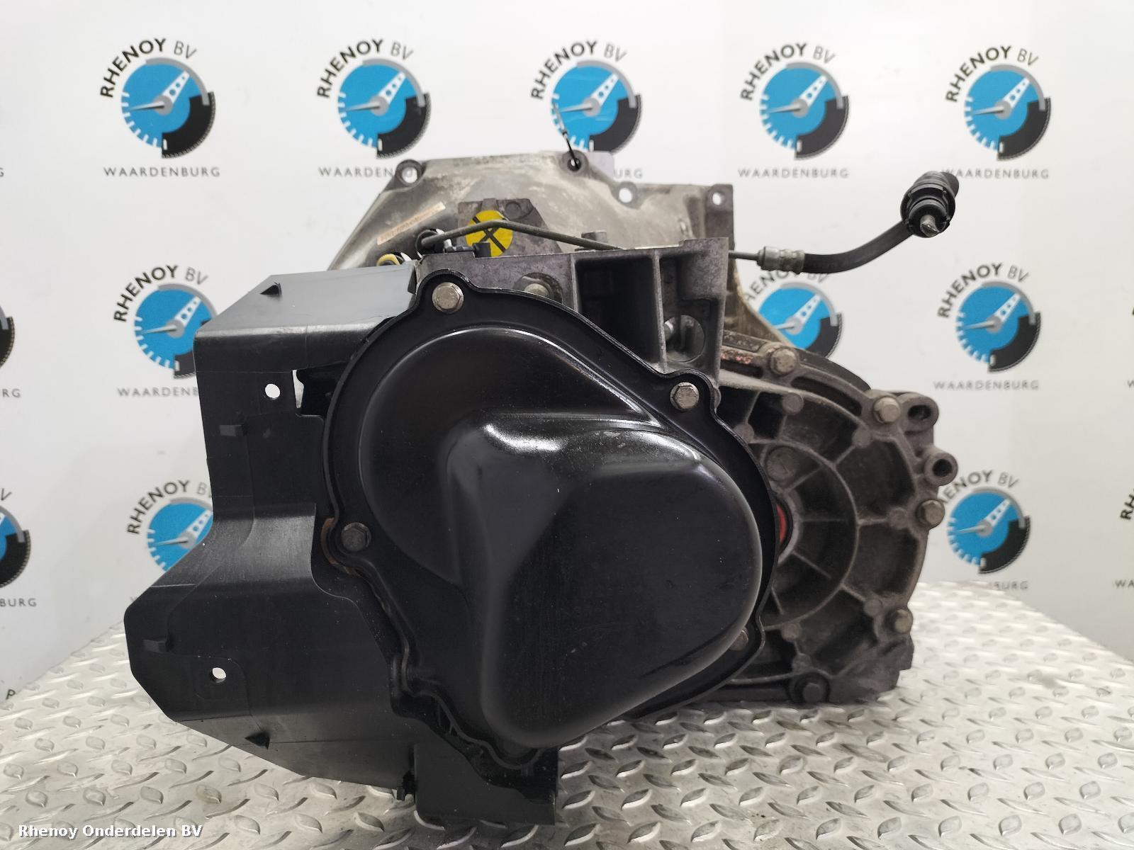 View Auto part TRANSMISSIE / VERSNELLINGSBAK FORD FIESTA 2015