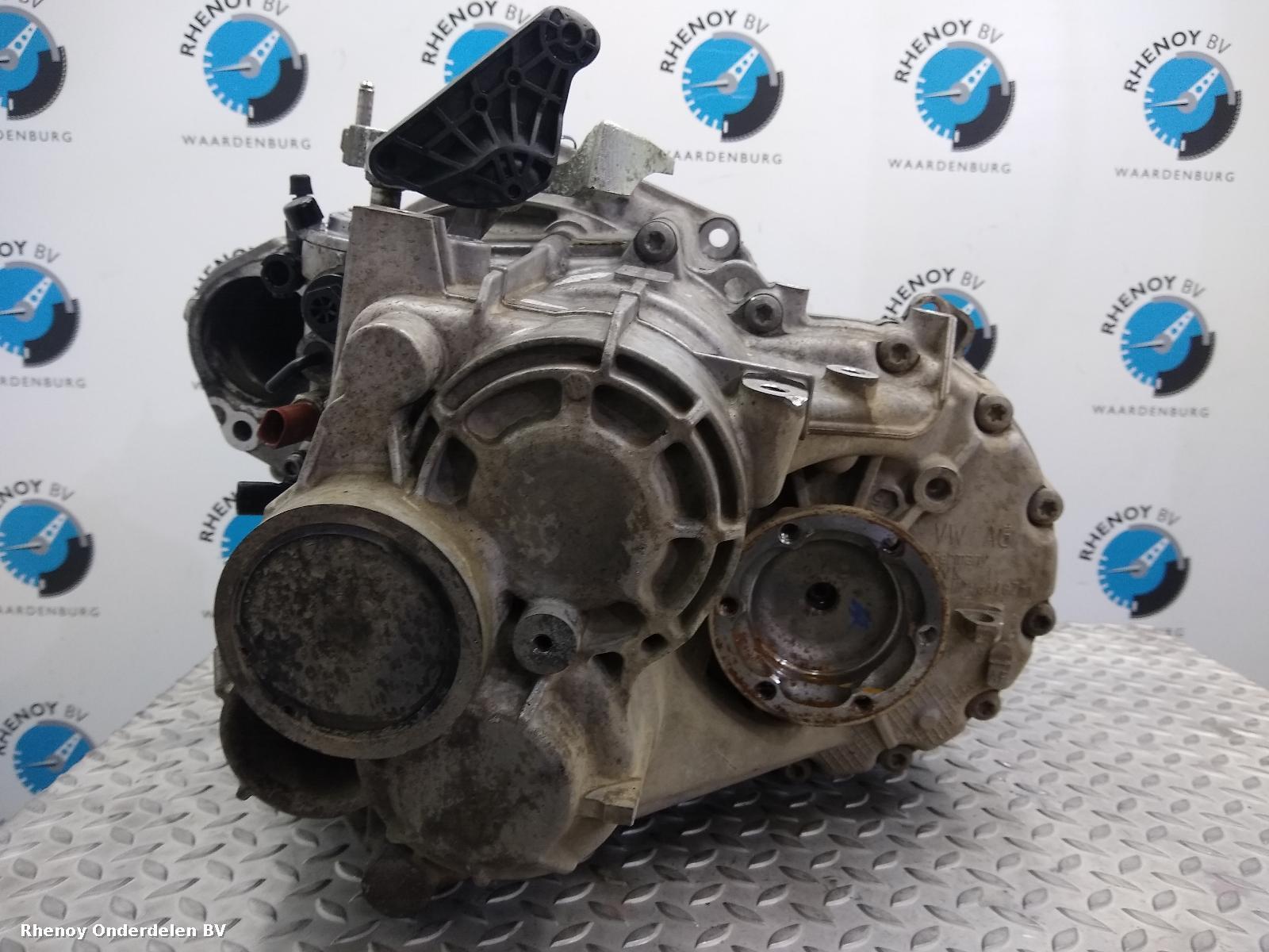 View Auto part TRANSMISSIE / VERSNELLINGSBAK VOLKSWAGEN GOLF 2020