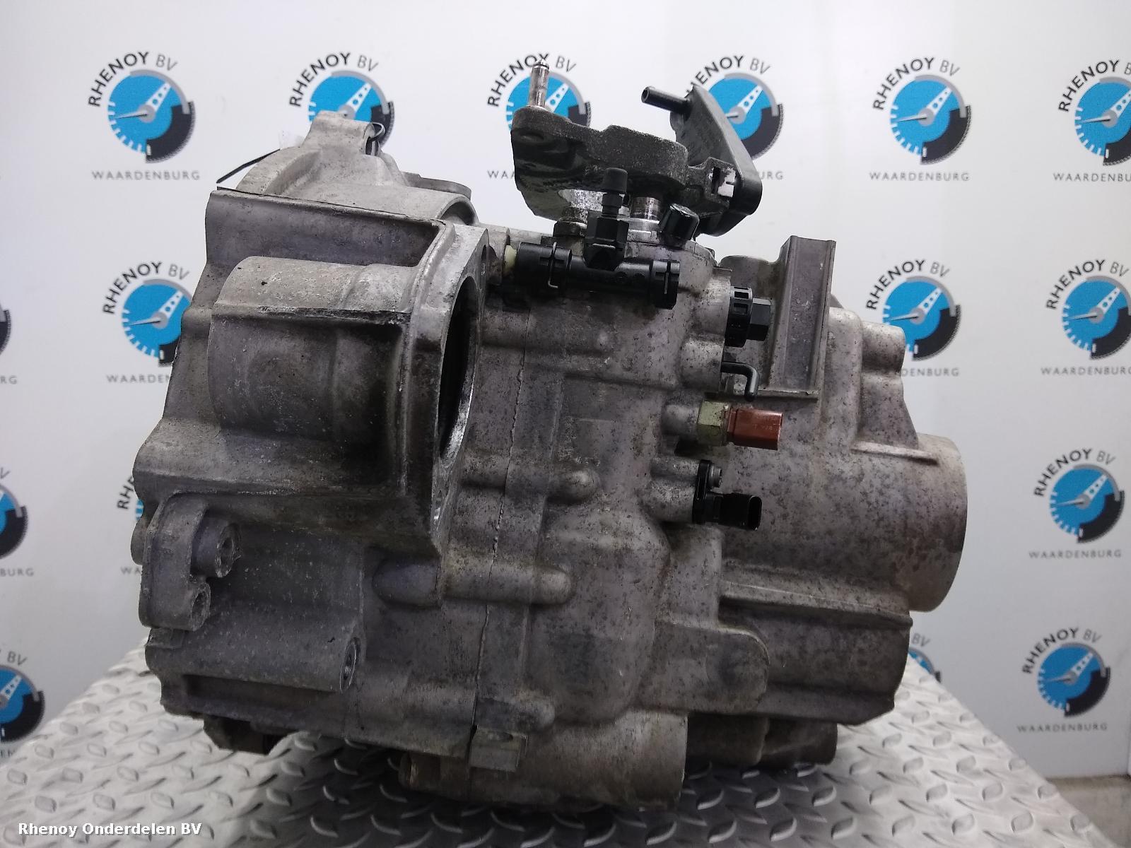 View Auto part TRANSMISSIE / VERSNELLINGSBAK VOLKSWAGEN GOLF 2020