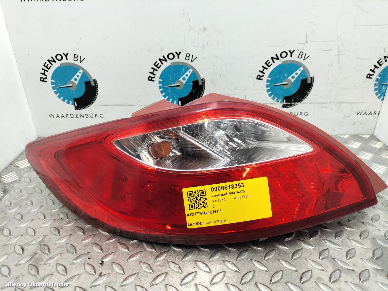 Bekijk Auto-onderdeel ACHTERLICHT L MAZDA 2  2012