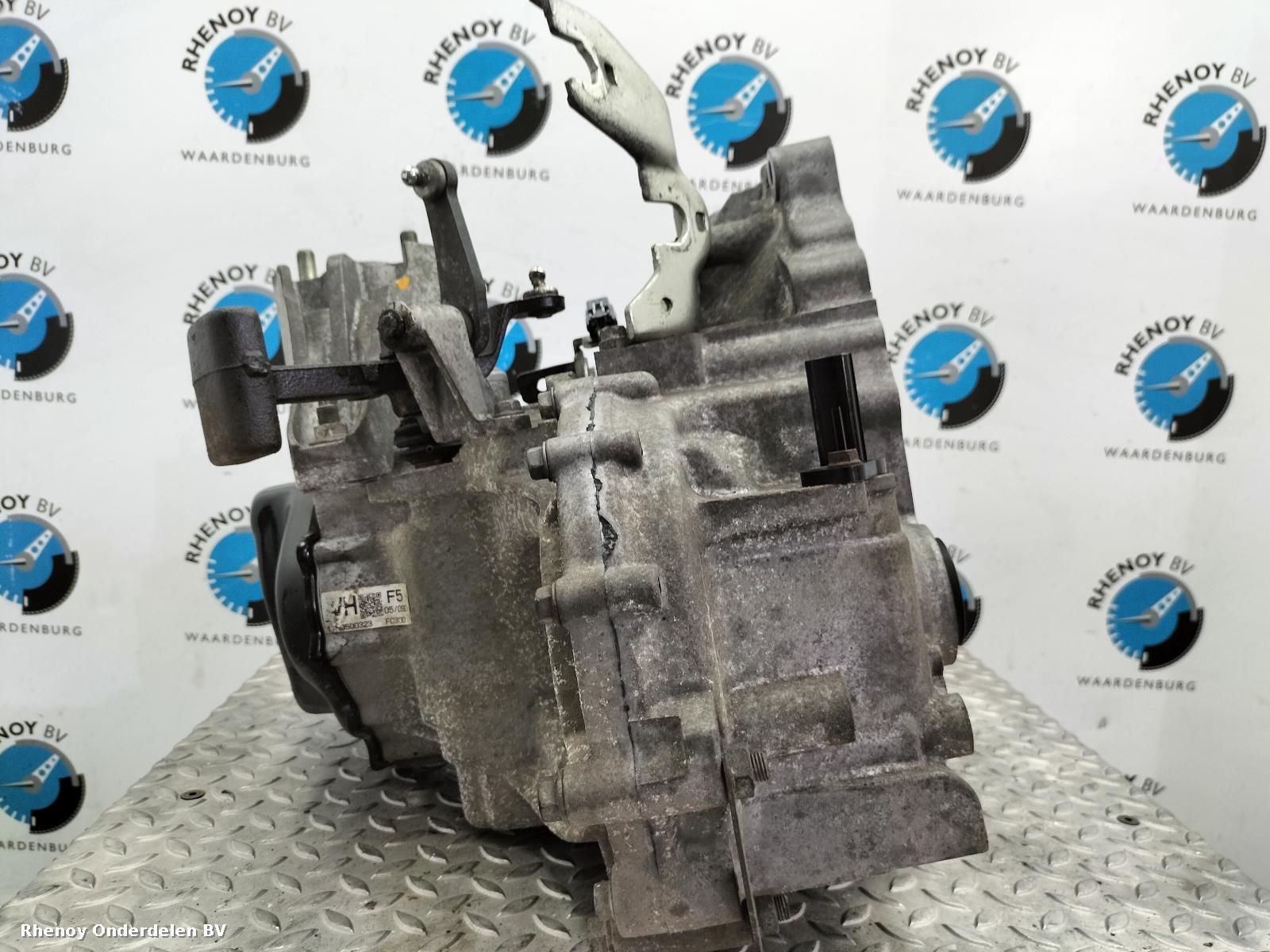 View Auto part TRANSMISSIE / VERSNELLINGSBAK MAZDA 2  2012