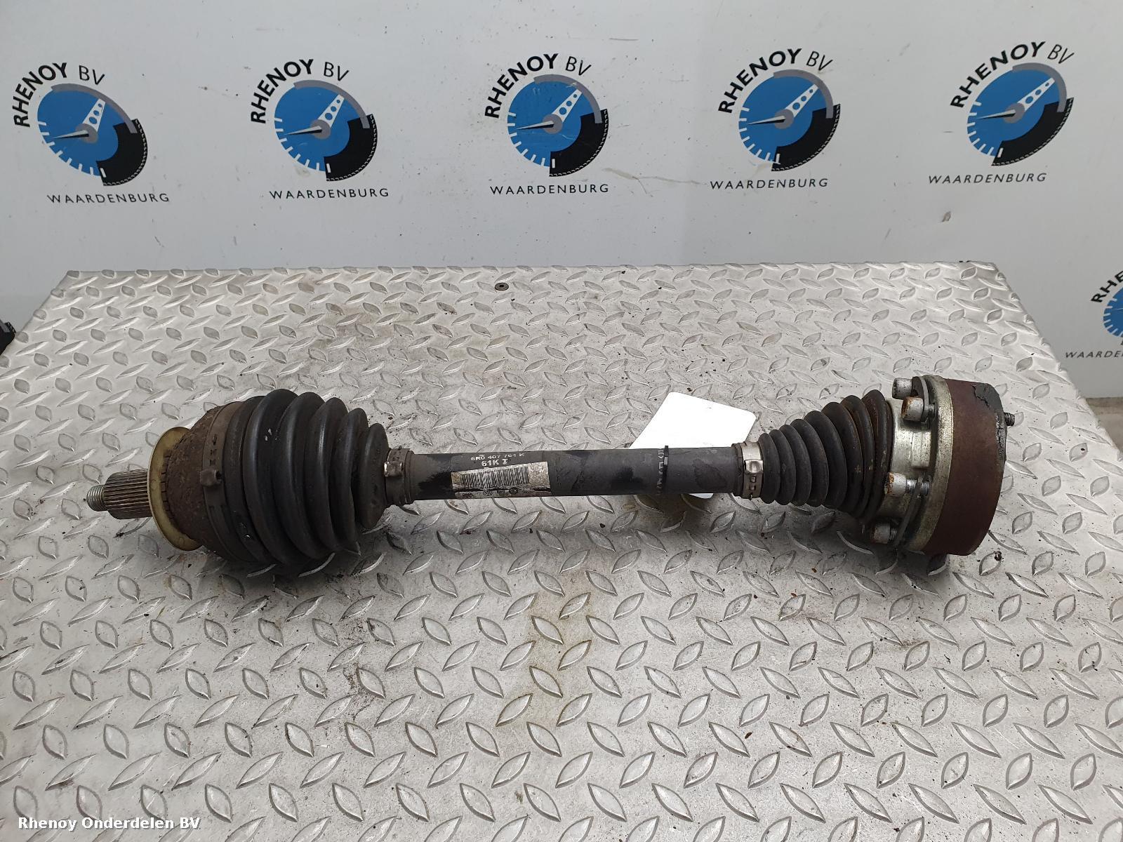 Bekijk Auto-onderdeel AANDRIJFAS L VOLKSWAGEN POLO 2011