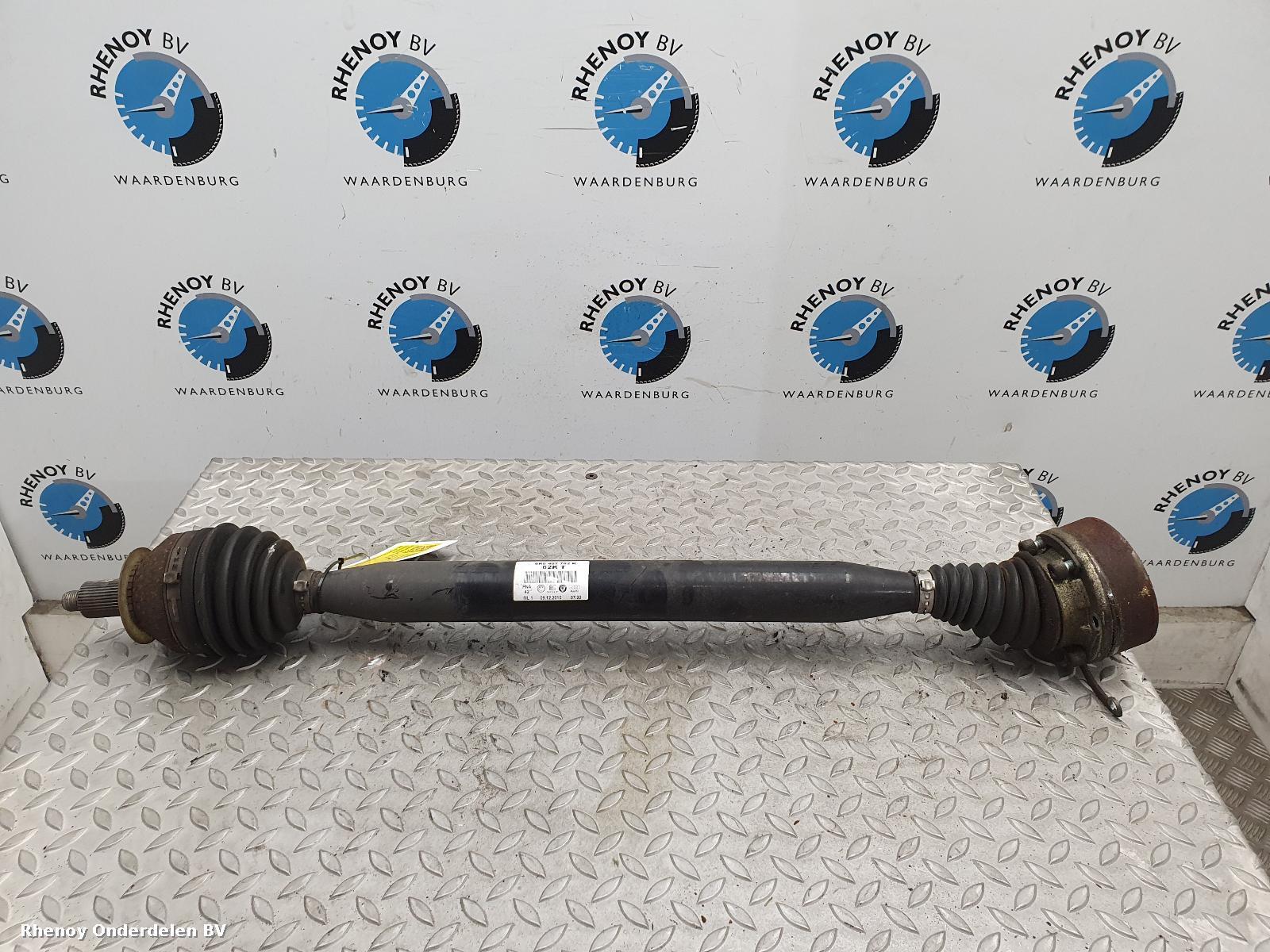 Bekijk Auto-onderdeel AANDRIJFAS R VOLKSWAGEN POLO 2011