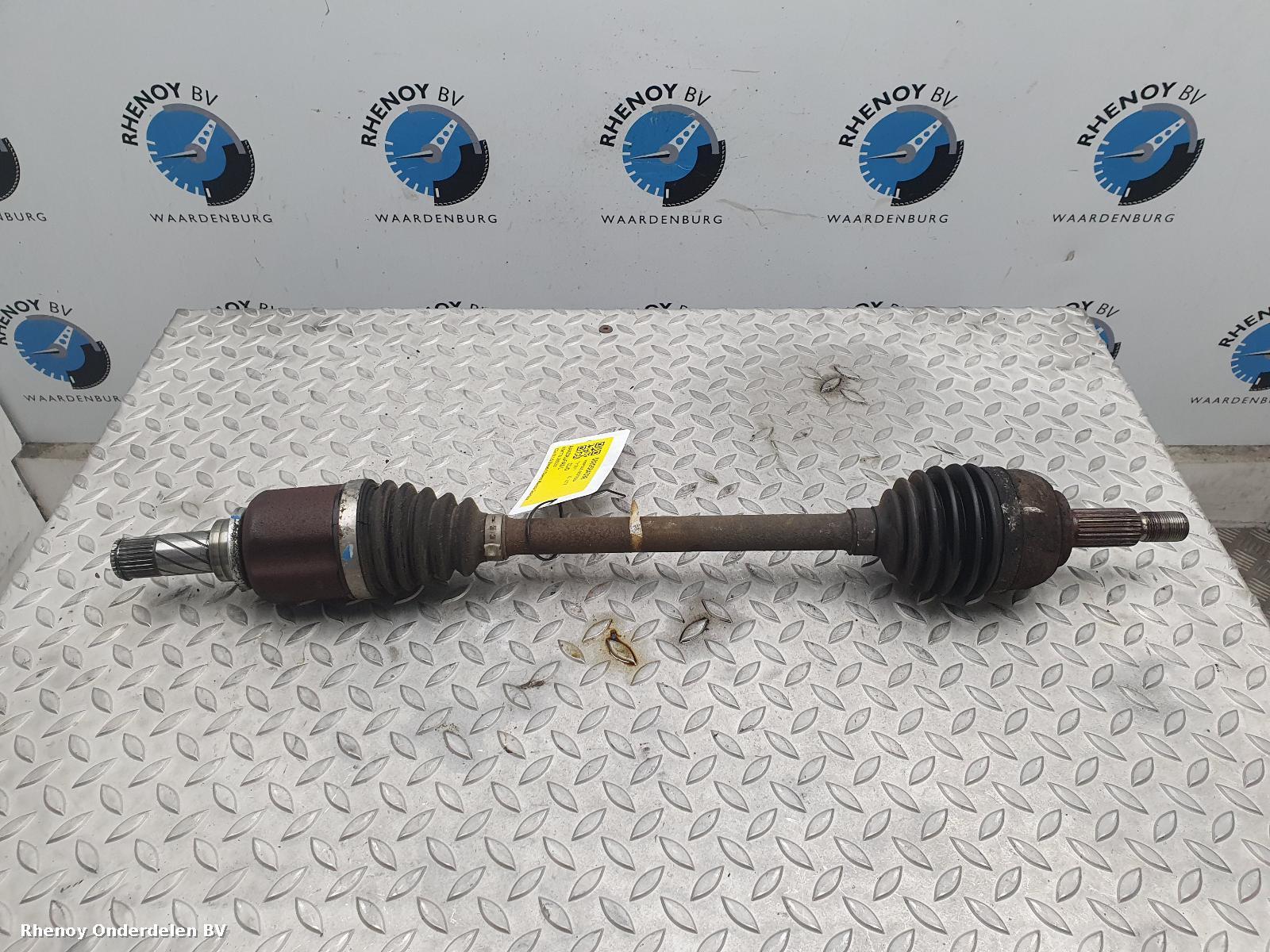 Bekijk Auto-onderdeel AANDRIJFAS L RENAULT CLIO 2011