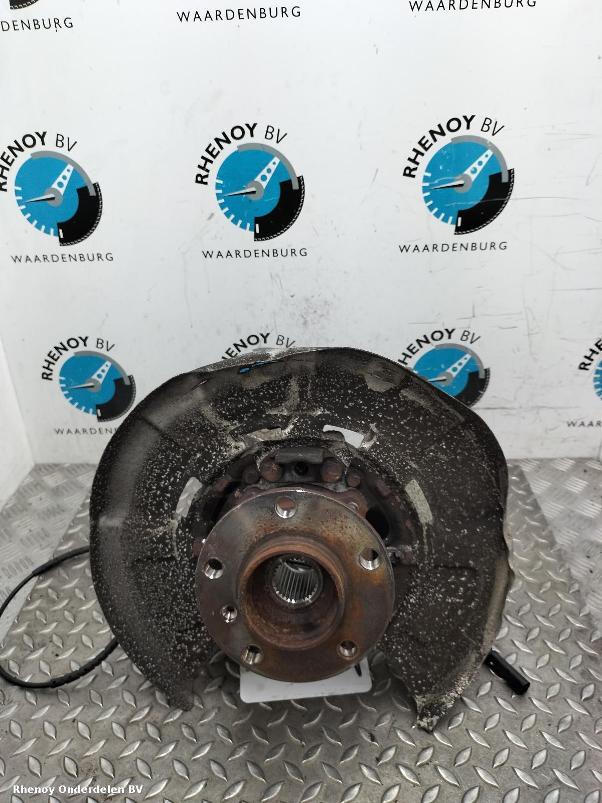 Bekijk Auto-onderdeel FUSEE RA  BMW X5 2014