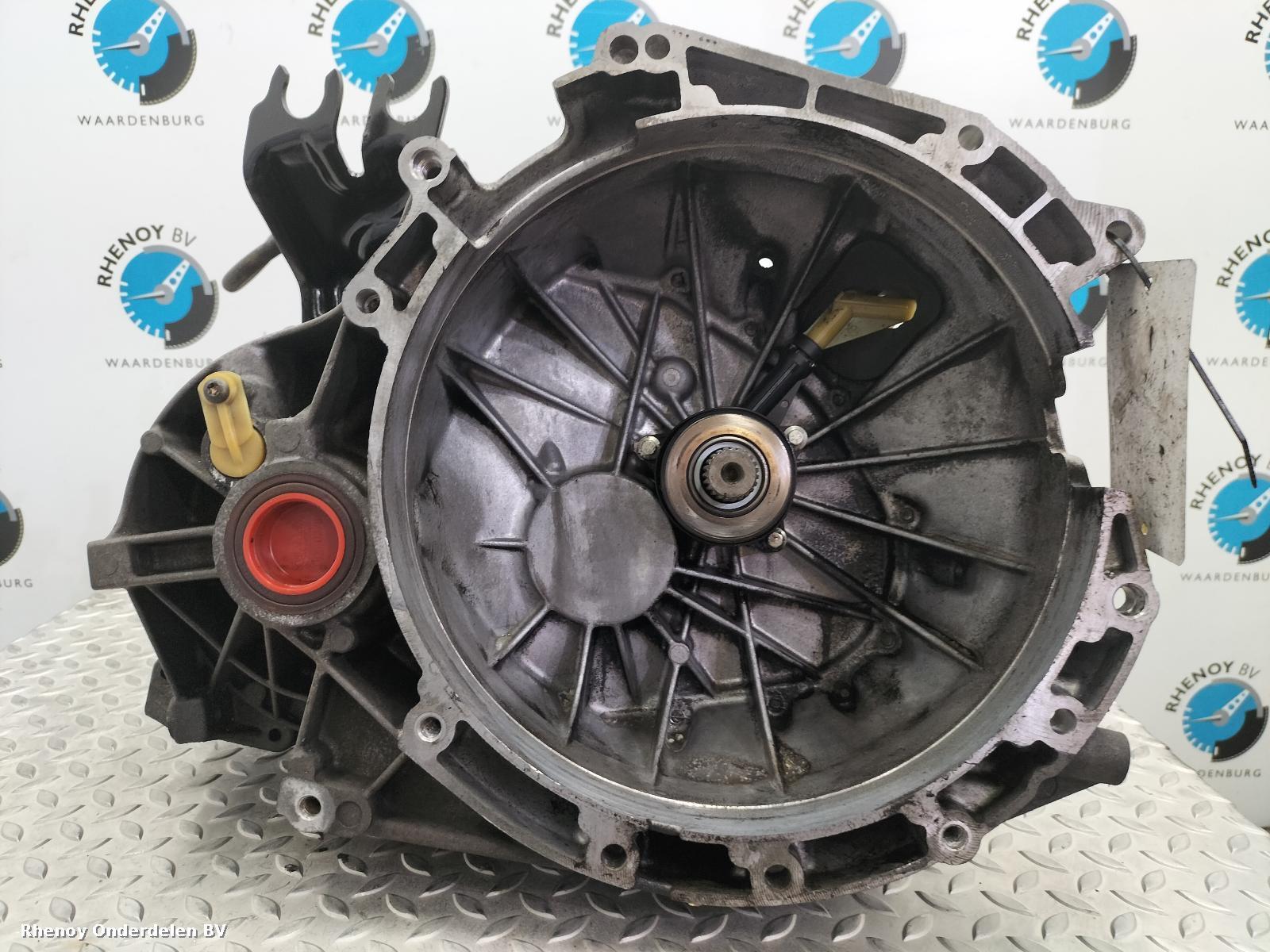 View Auto part TRANSMISSIE / VERSNELLINGSBAK FORD FOCUS C MAX 2004