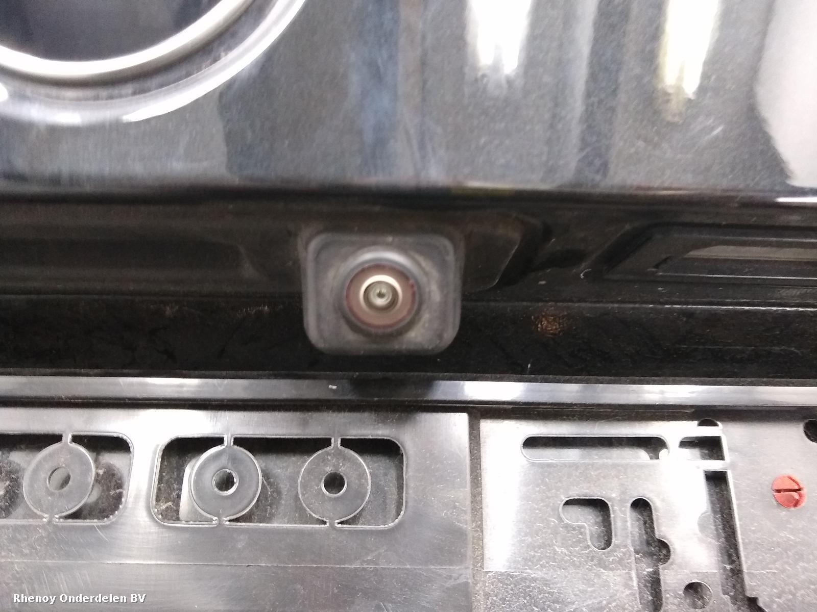 View Auto part L Taillight BMW 3 SERIES 2018