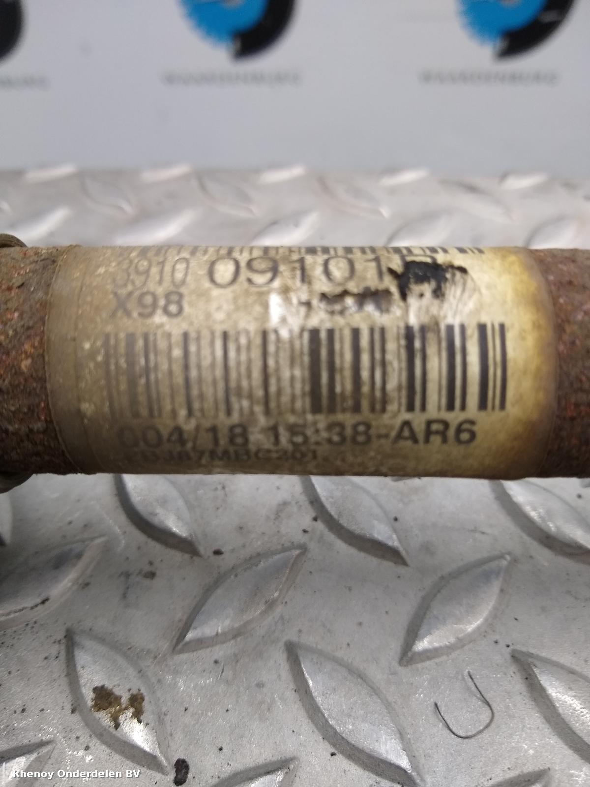 View Auto part AANDRIJFAS R RENAULT CLIO 2018