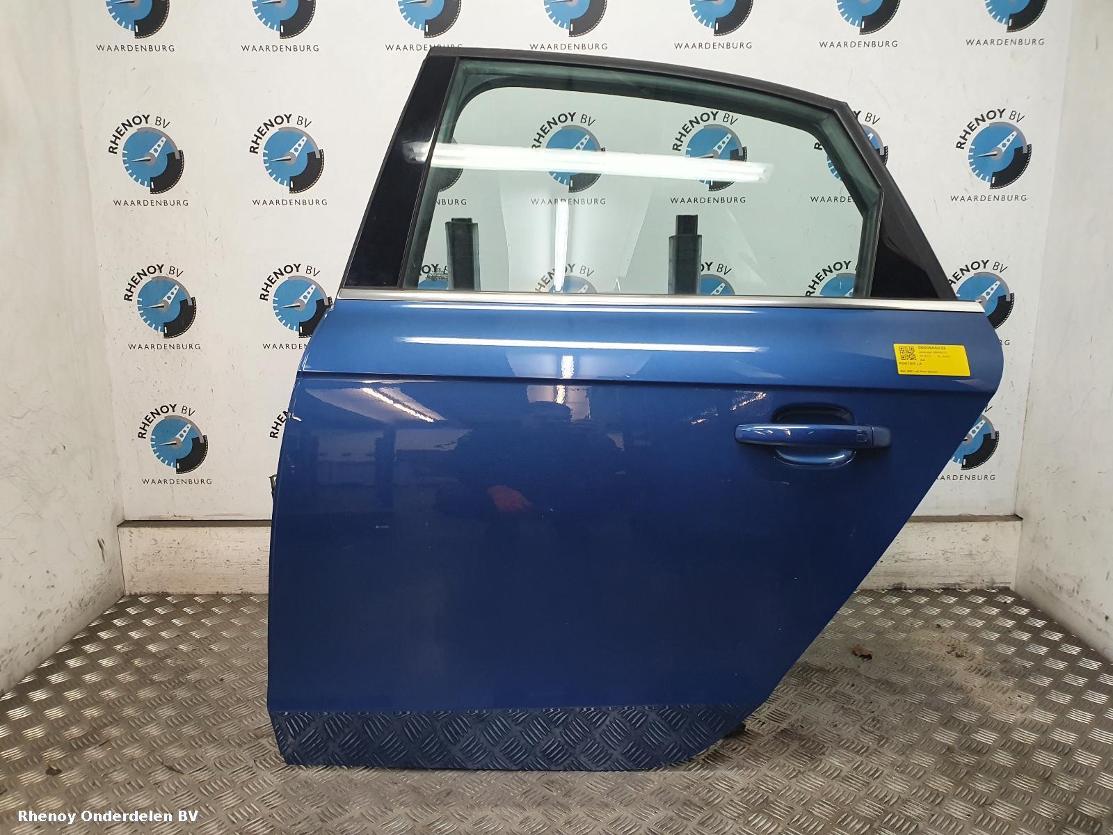 Bekijk Auto-onderdeel PORTIER LA  AUDI A4 2010