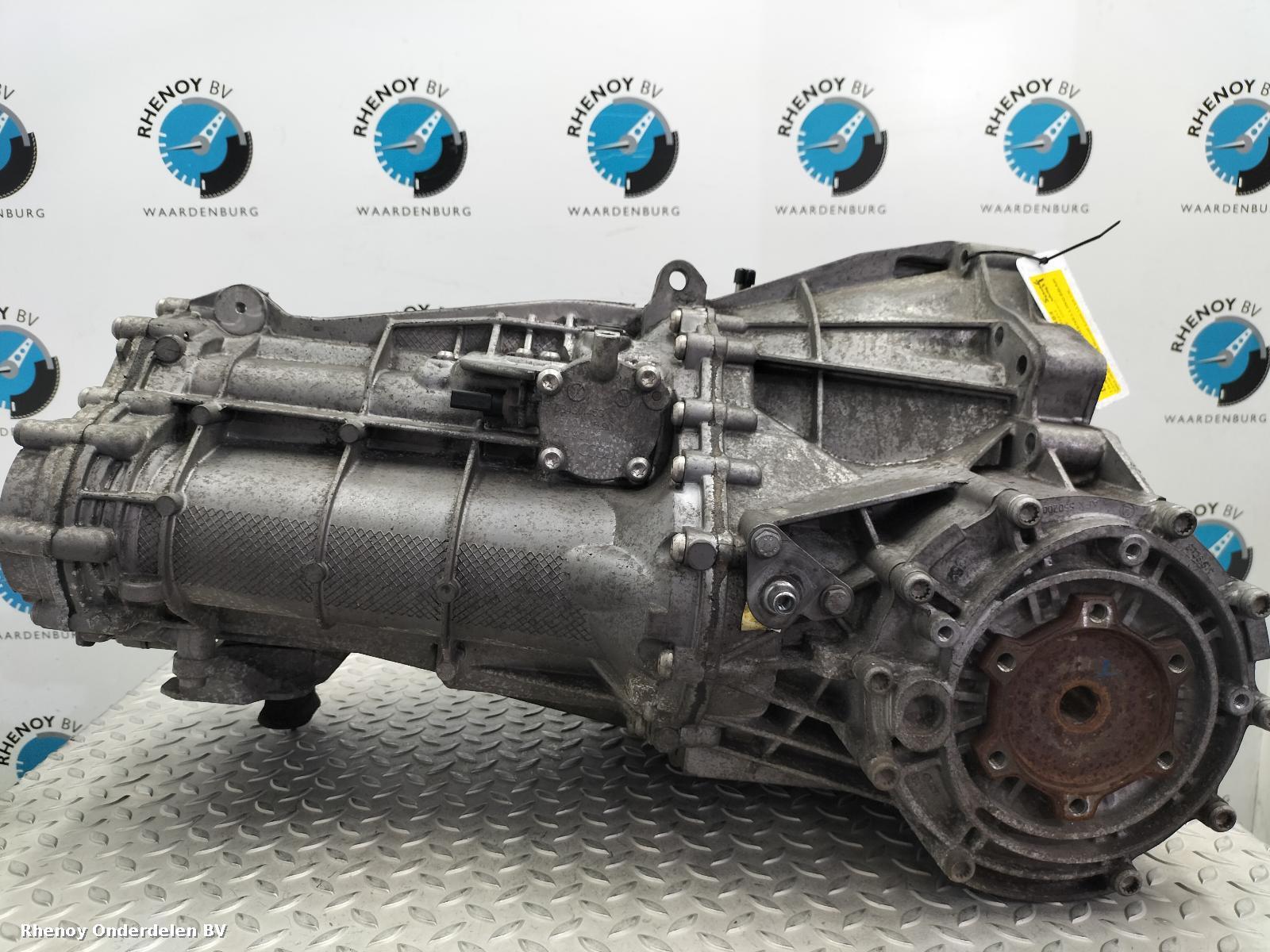 View Auto part TRANSMISSIE / VERSNELLINGSBAK AUDI A4 2010