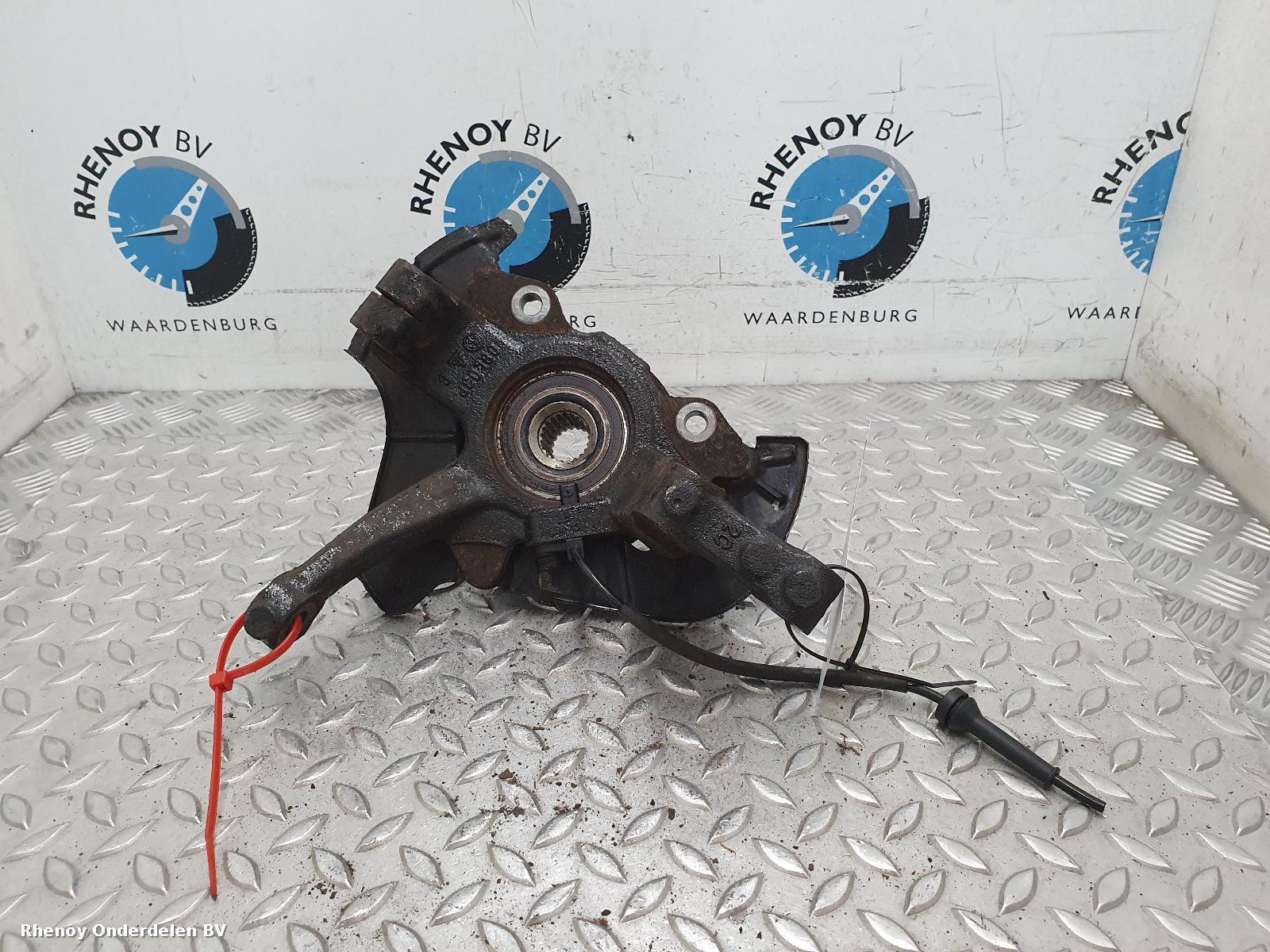 Bekijk Auto-onderdeel FUSEE RV FORD KA 2009