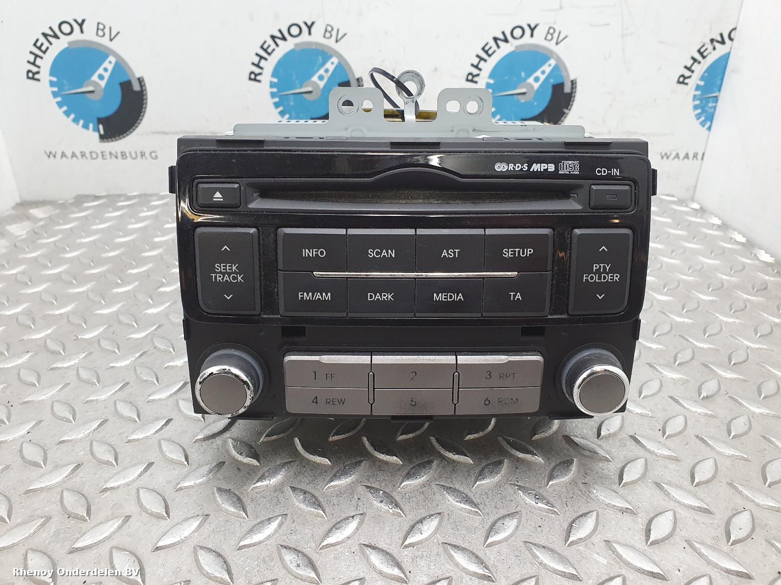 Bekijk Auto-onderdeel RADIO HYUNDAI I20 2012