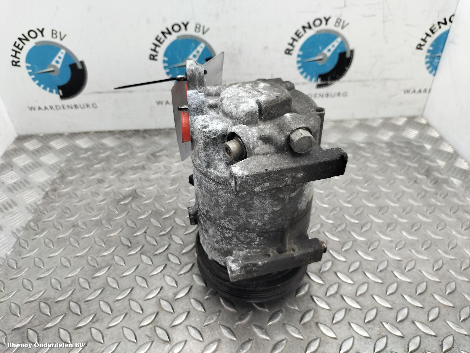 Bekijk Auto-onderdeel AIRCO COMPRESSOR / AIRCOPOMP HYUNDAI I20 2012