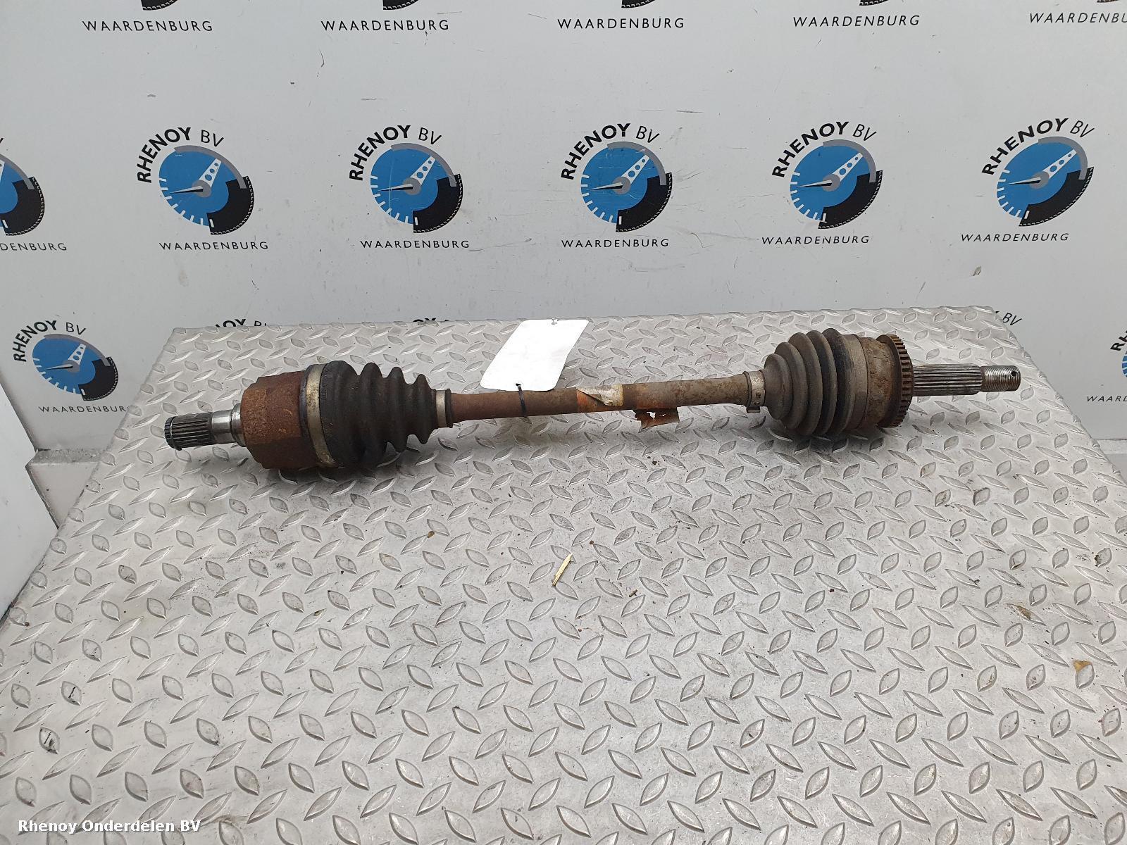 View Auto part AANDRIJFAS L HYUNDAI I20 2012