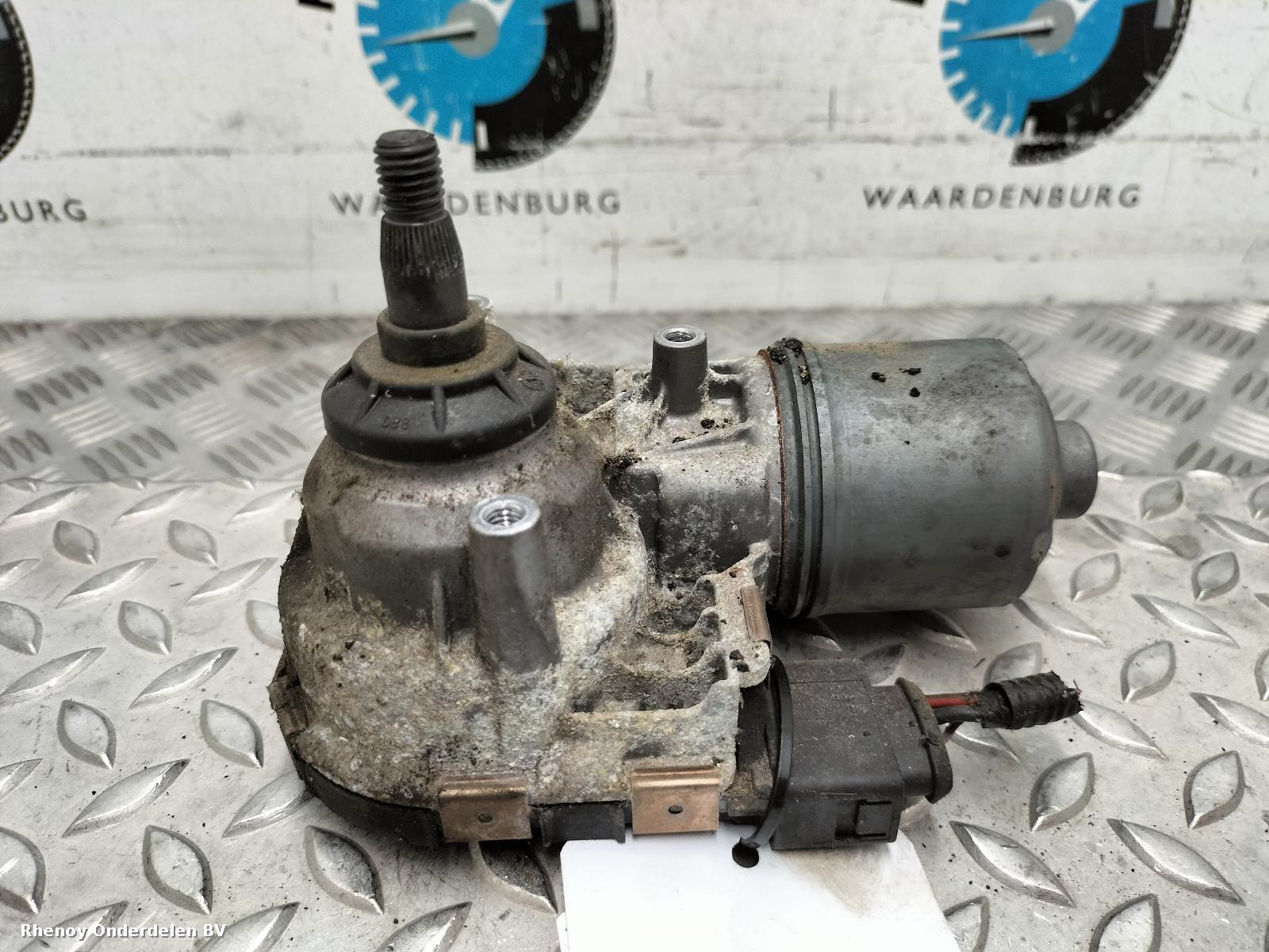 Bekijk Auto-onderdeel RUITENWISSERMOTOR VOOR FORD FOCUS 2011
