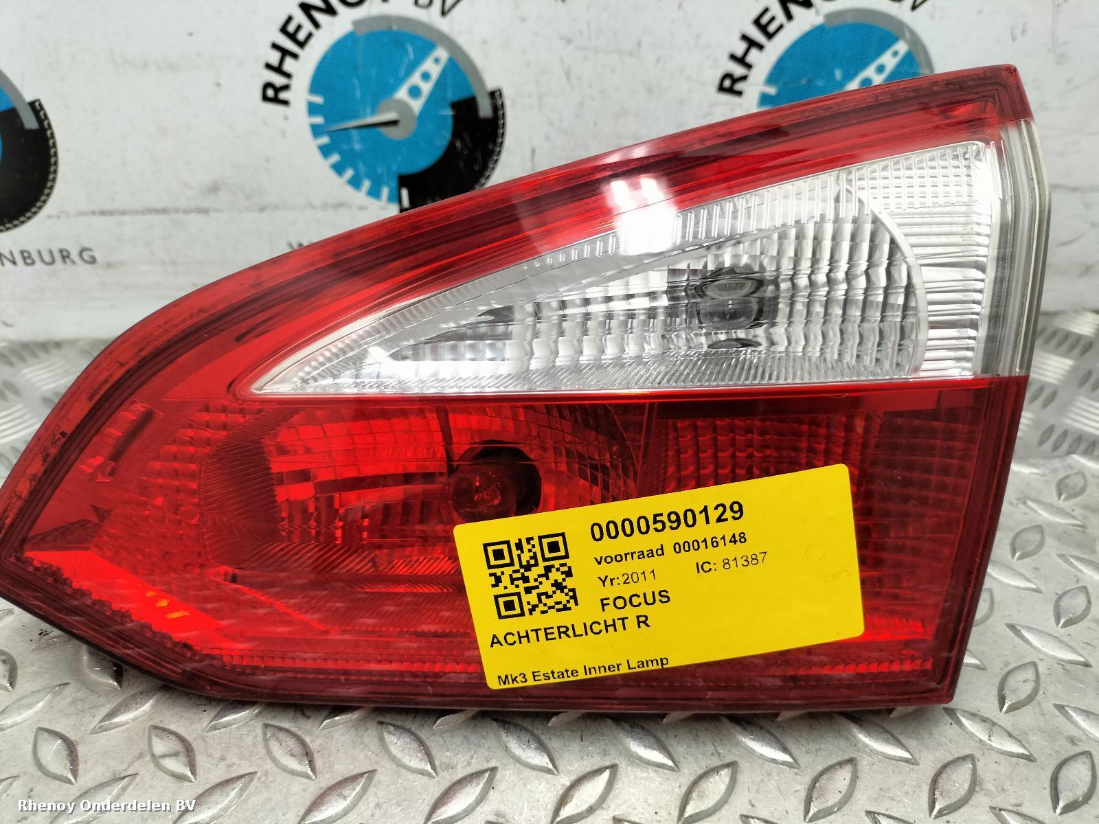 Bekijk Auto-onderdeel ACHTERLICHT R FORD FOCUS 2011