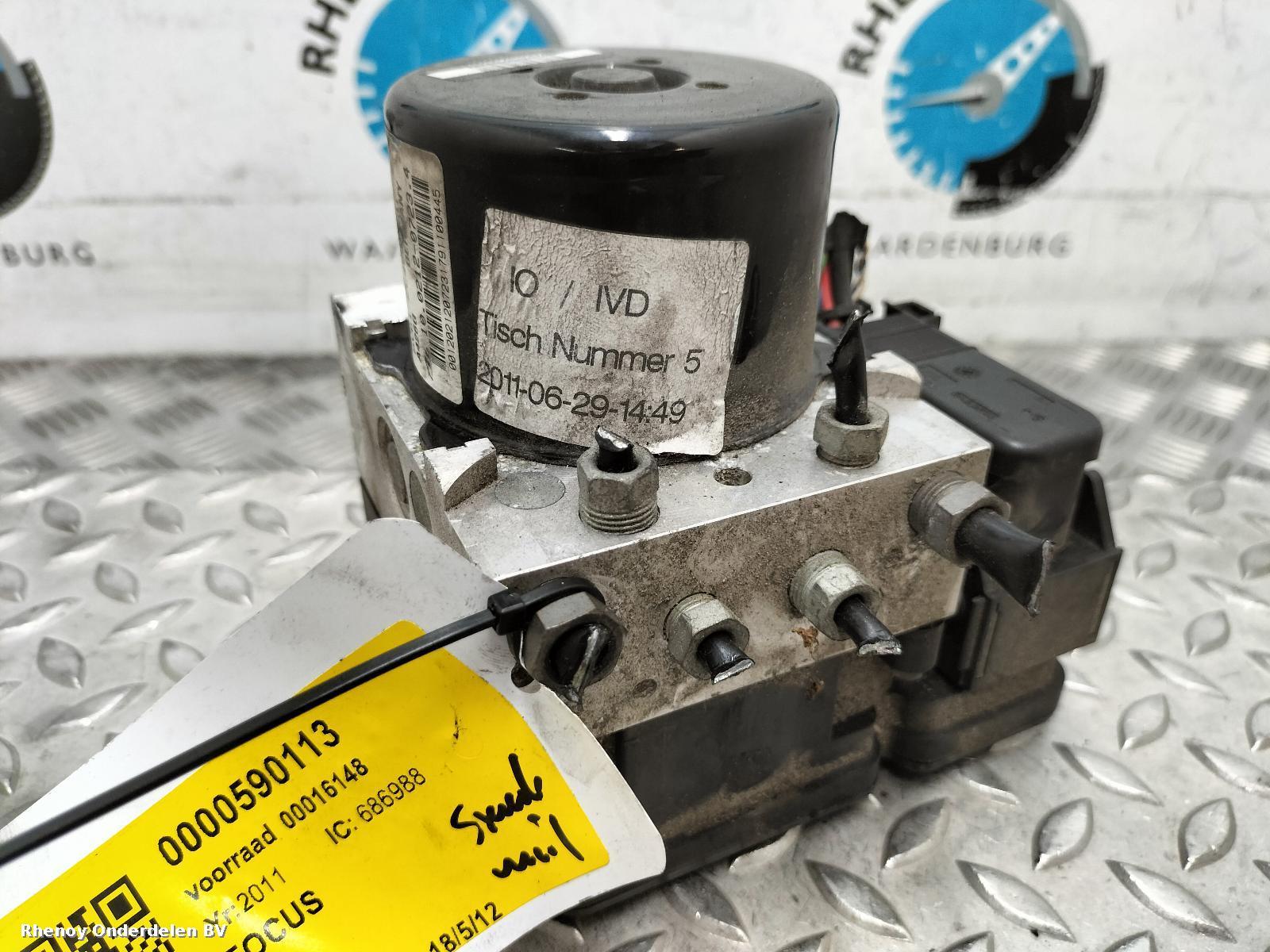 Bekijk Auto-onderdeel ABS POMP  FORD FOCUS 2011