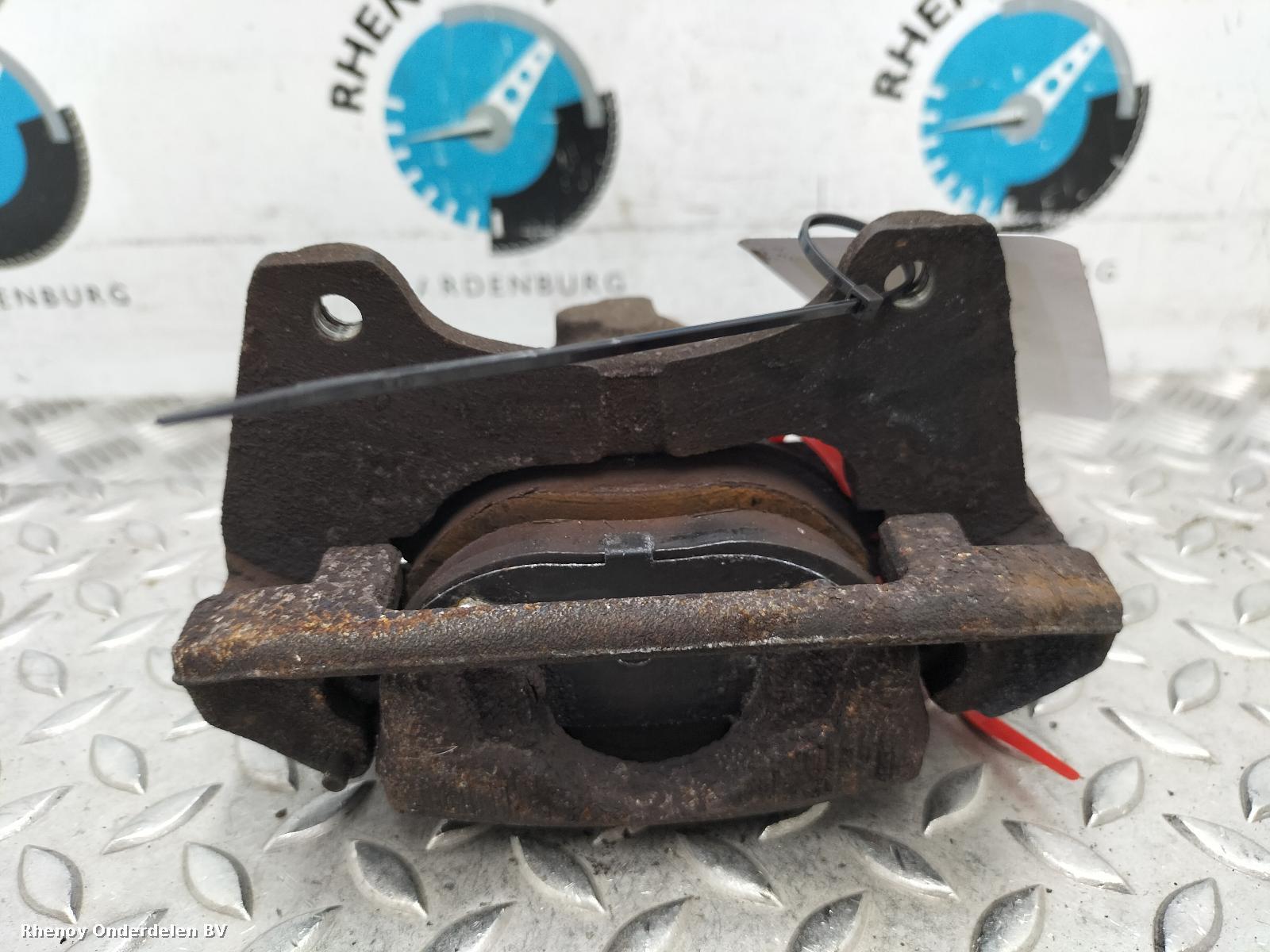 Bekijk Auto-onderdeel REM KLAUW FORD KA 2009