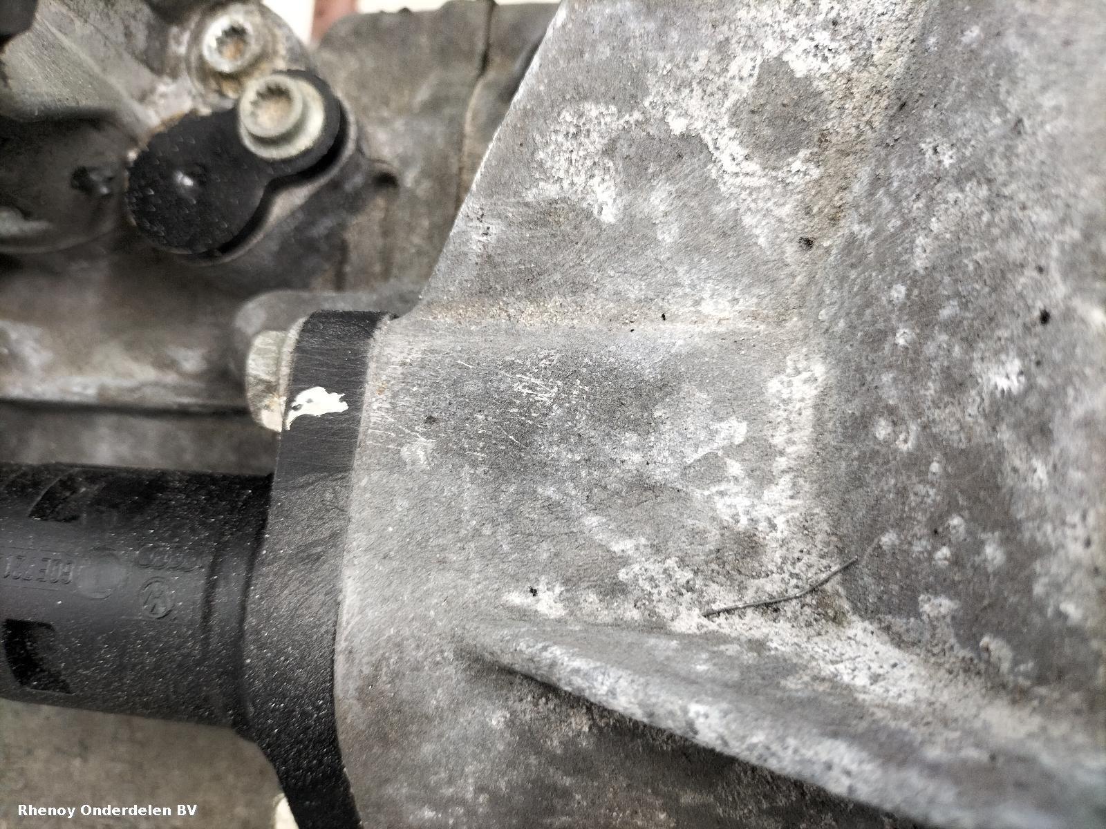 View Auto part TRANSMISSIE / VERSNELLINGSBAK VOLKSWAGEN FOX 2006