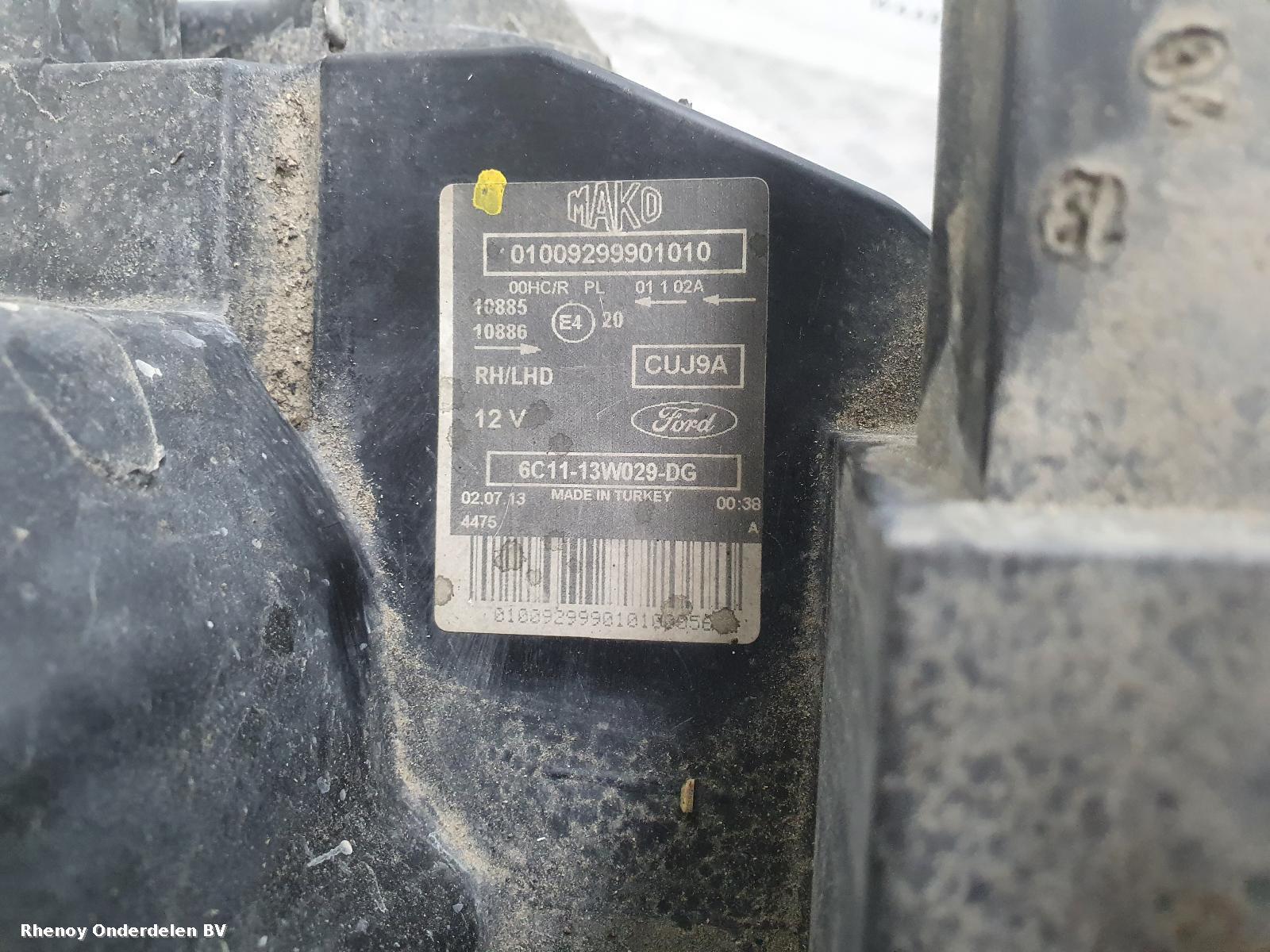 View Auto part KOPLAMP R FORD TRANSIT 2013