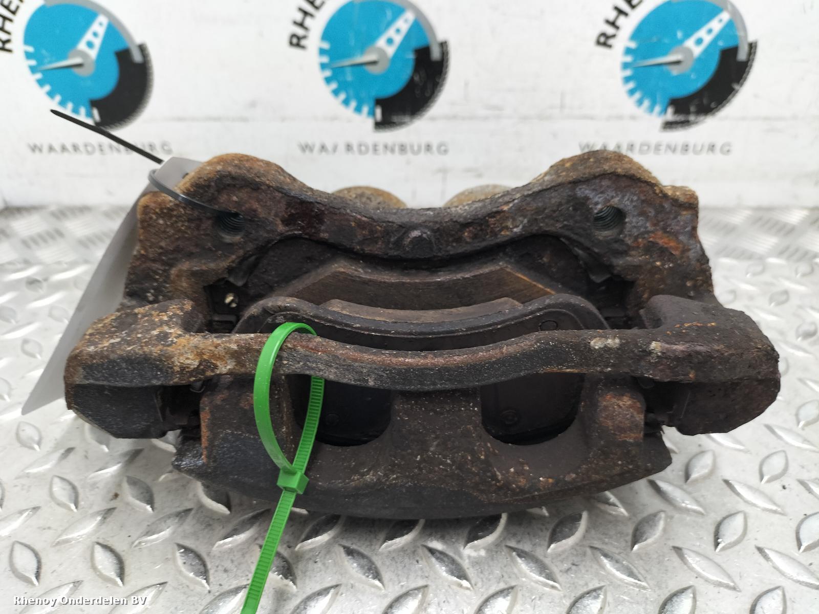 Bekijk Auto-onderdeel REM KLAUW FORD TRANSIT 2013