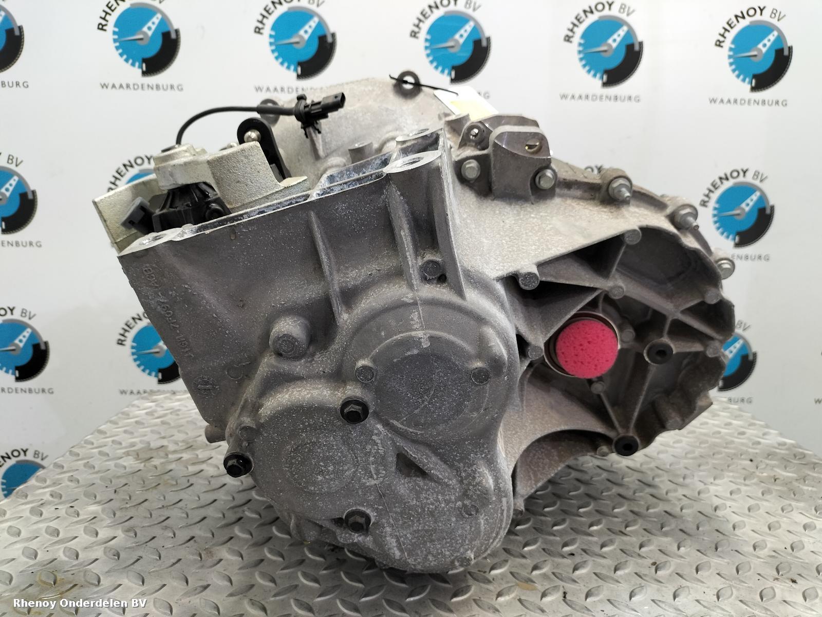 View Auto part TRANSMISSIE / VERSNELLINGSBAK FORD KUGA 2020