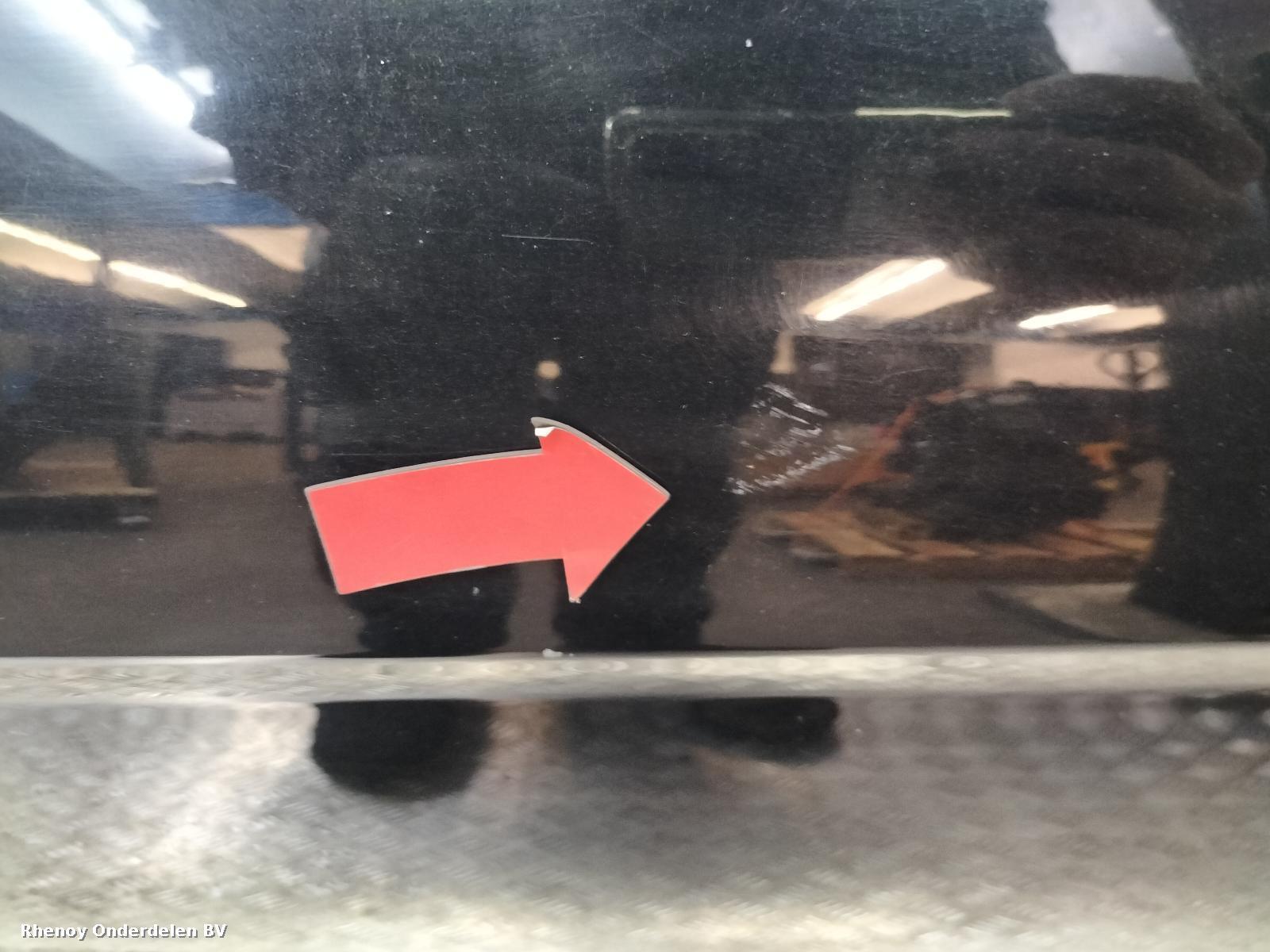 View Auto part PORTIER LA  MERCEDES C CLASS 2012