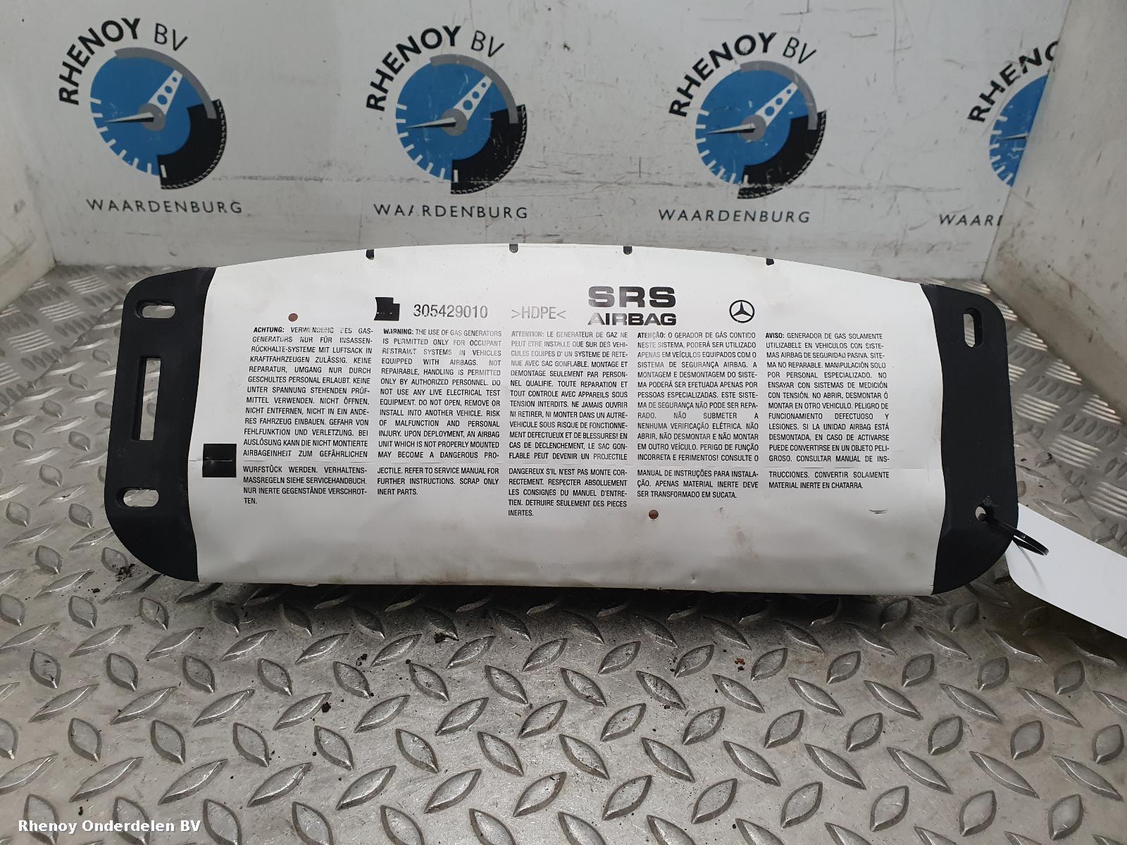 View Auto part AIRBAG RECHTS MERCEDES C CLASS 2012