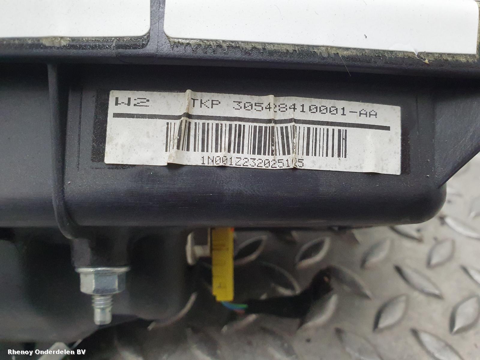 View Auto part AIRBAG RECHTS MERCEDES C CLASS 2012