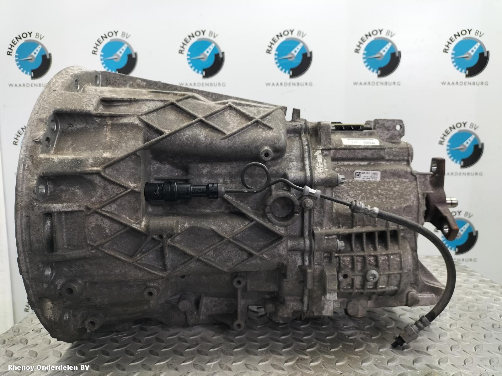 View Auto part TRANSMISSIE / VERSNELLINGSBAK MERCEDES C CLASS 2012