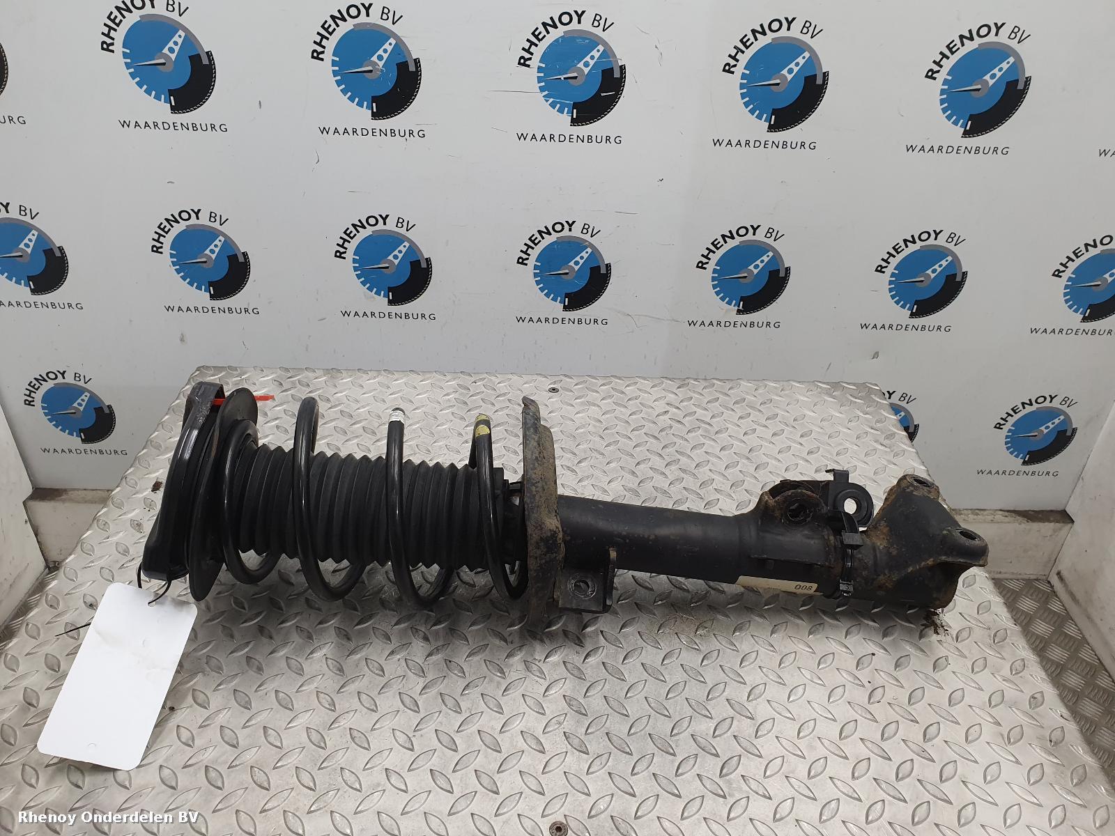View Auto part RF Strut MERCEDES C CLASS 2012