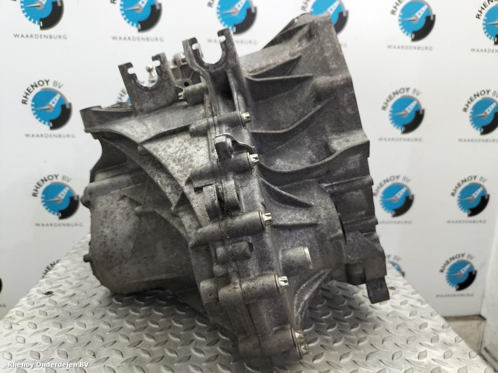 View Auto part TRANSMISSIE / VERSNELLINGSBAK MINI (BMW) MINI 2018