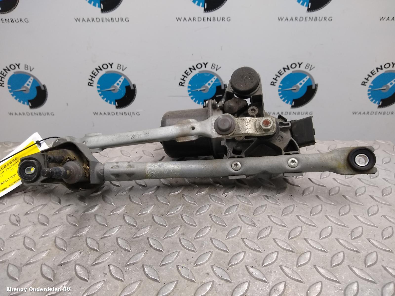 View Auto part RUITENWISSERMOTOR VOOR PEUGEOT 107 2013