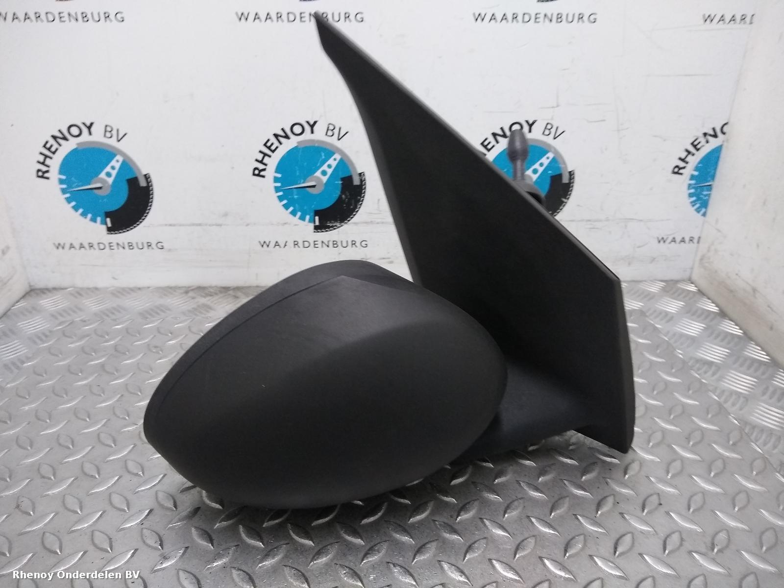 View Auto part SPIEGEL R PEUGEOT 107 2013