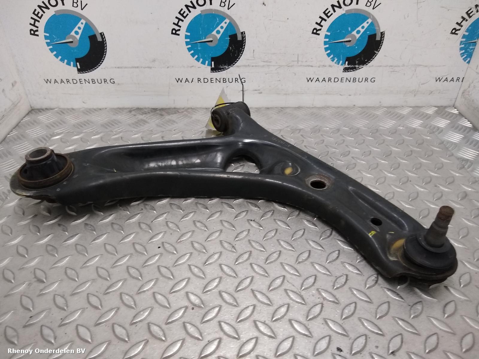 Bekijk Auto-onderdeel DRAAGARM BOVEN RV PEUGEOT 107 2013