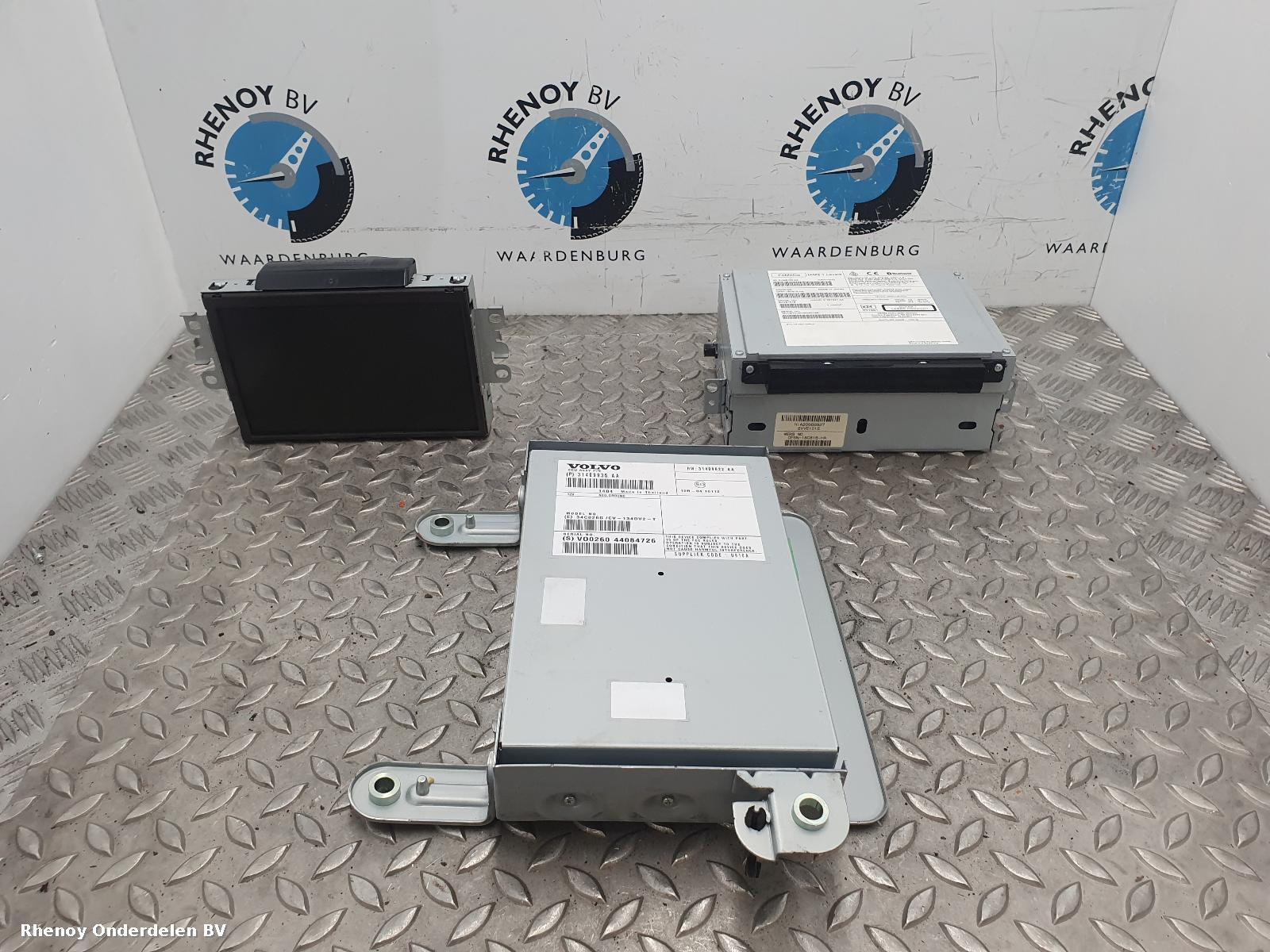 View Auto part SAT_NAV_UNIT VOLVO V70 2014