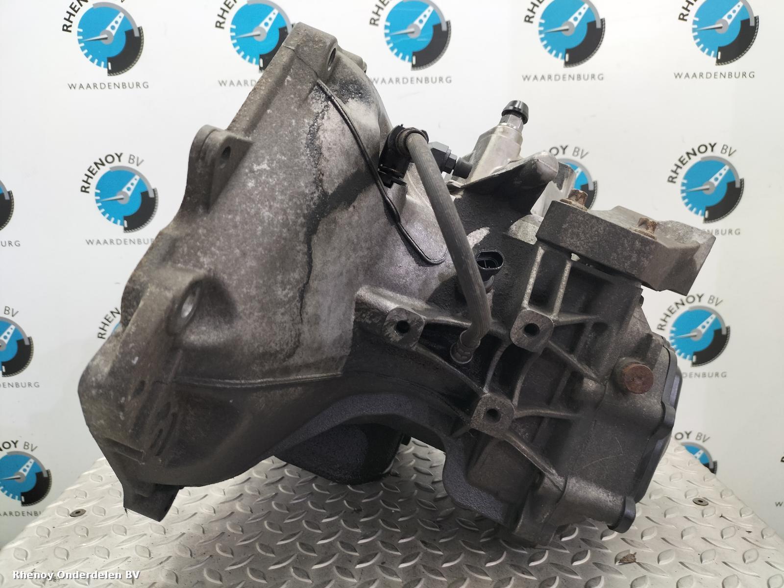 View Auto part TRANSMISSIE / VERSNELLINGSBAK OPEL / VAUXHALL CORSA 2010