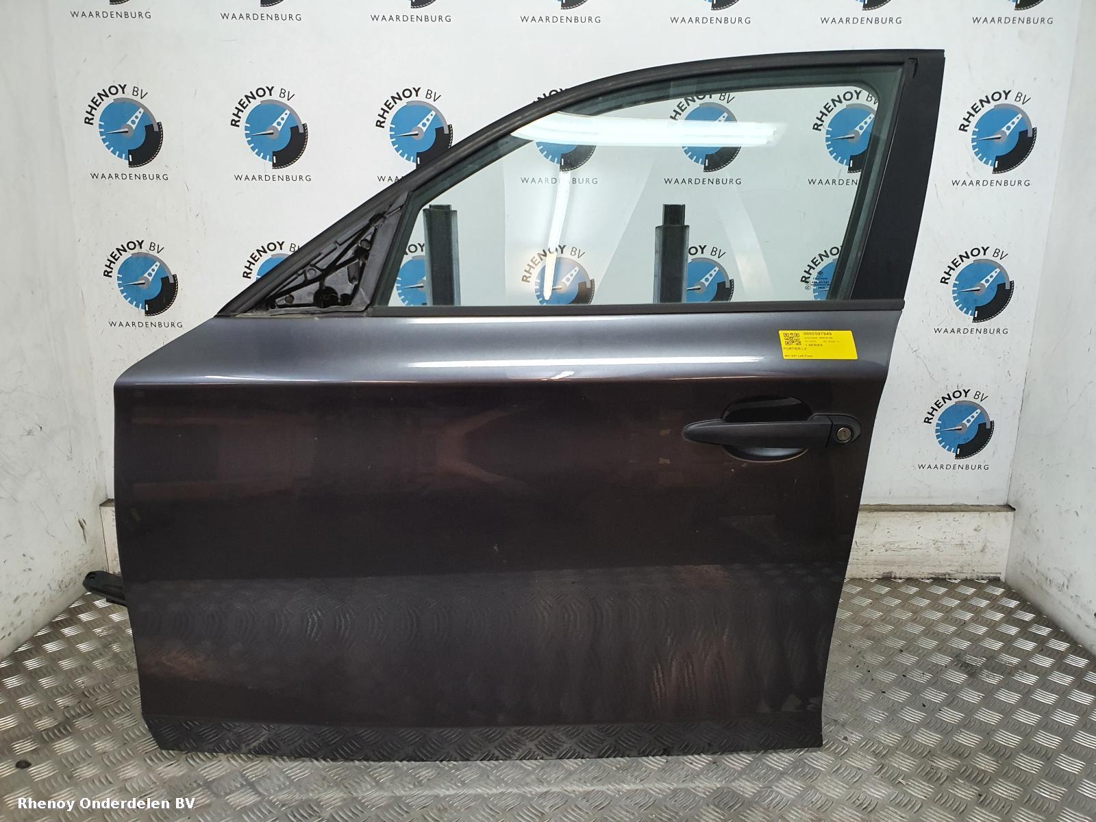 Bekijk Auto-onderdeel PORTIER LV  BMW 1 SERIES 2005