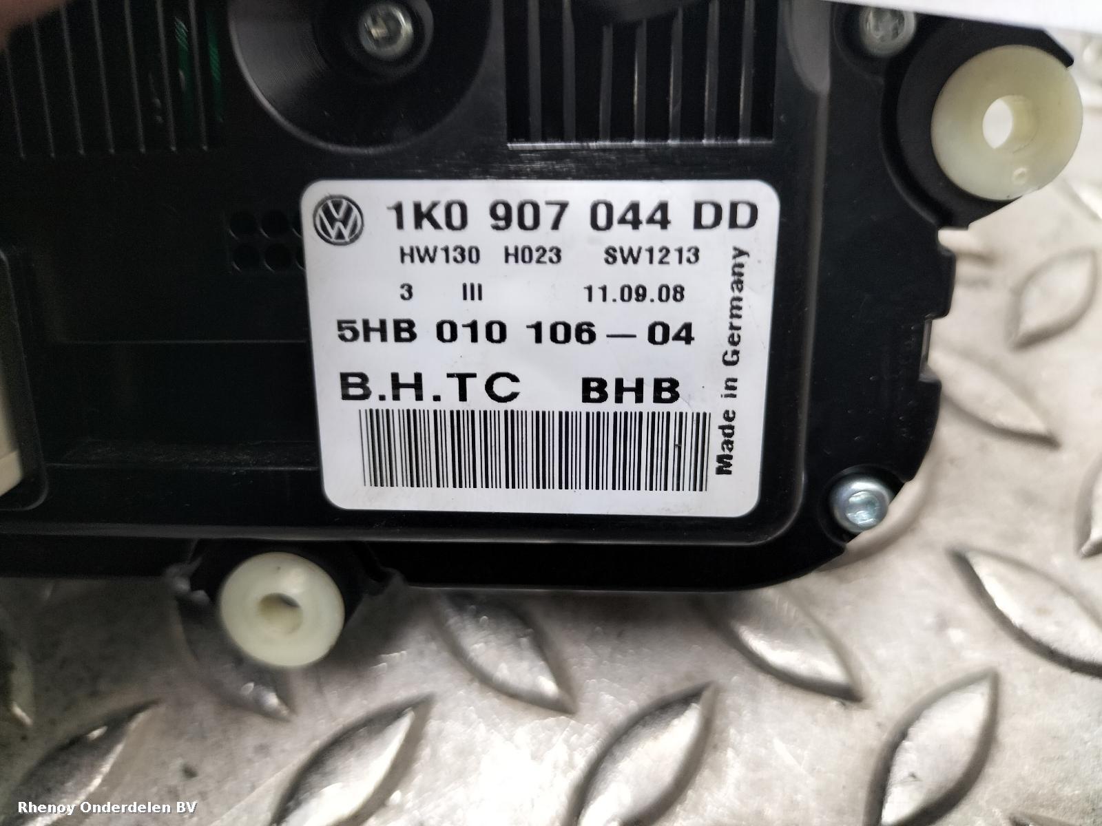 View Auto part KACHEL BEDIENINGSPANEEL VOLKSWAGEN GOLF 2008