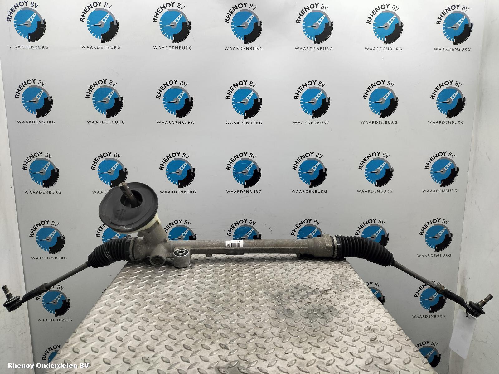 Bekijk Auto-onderdeel STUURHUIS FORD FIESTA 2015