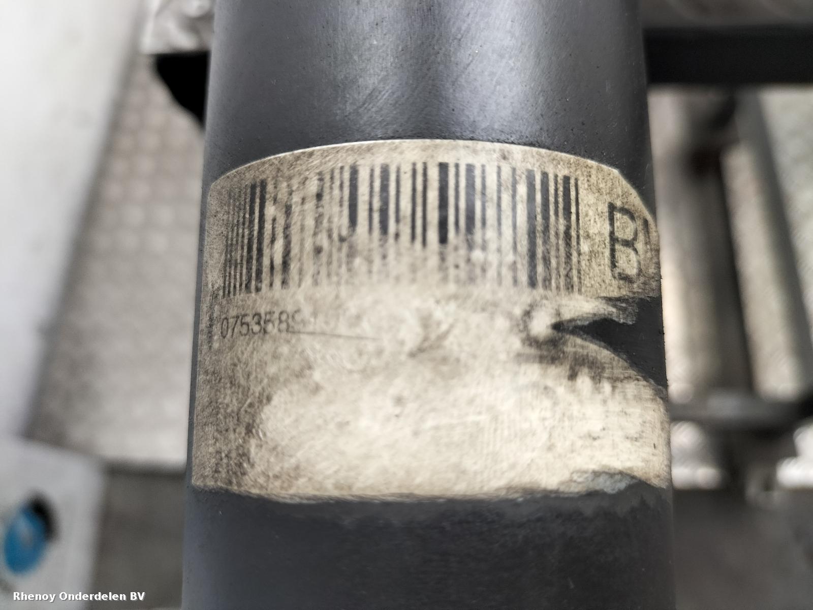 View Auto part TUSSENAS ACHTER BMW 1 SERIES 2006