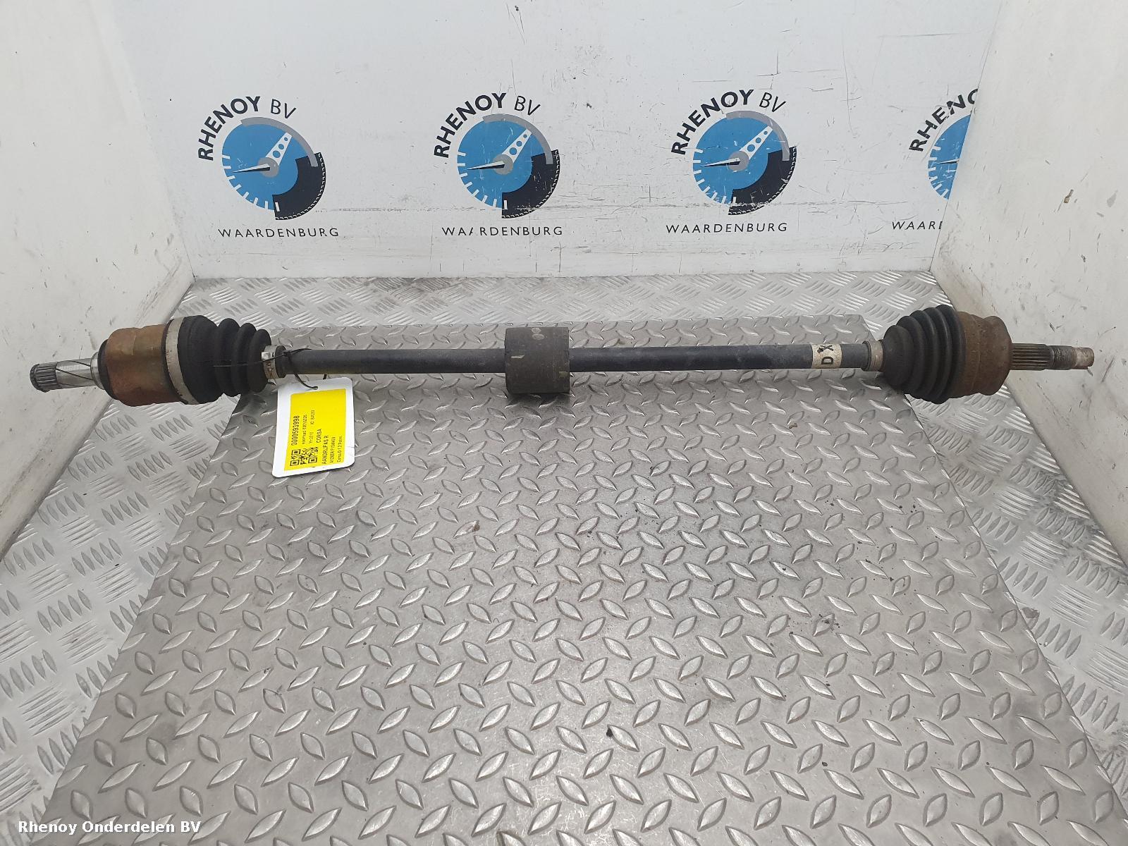 Bekijk Auto-onderdeel AANDRIJFAS R OPEL / VAUXHALL CORSA 2010
