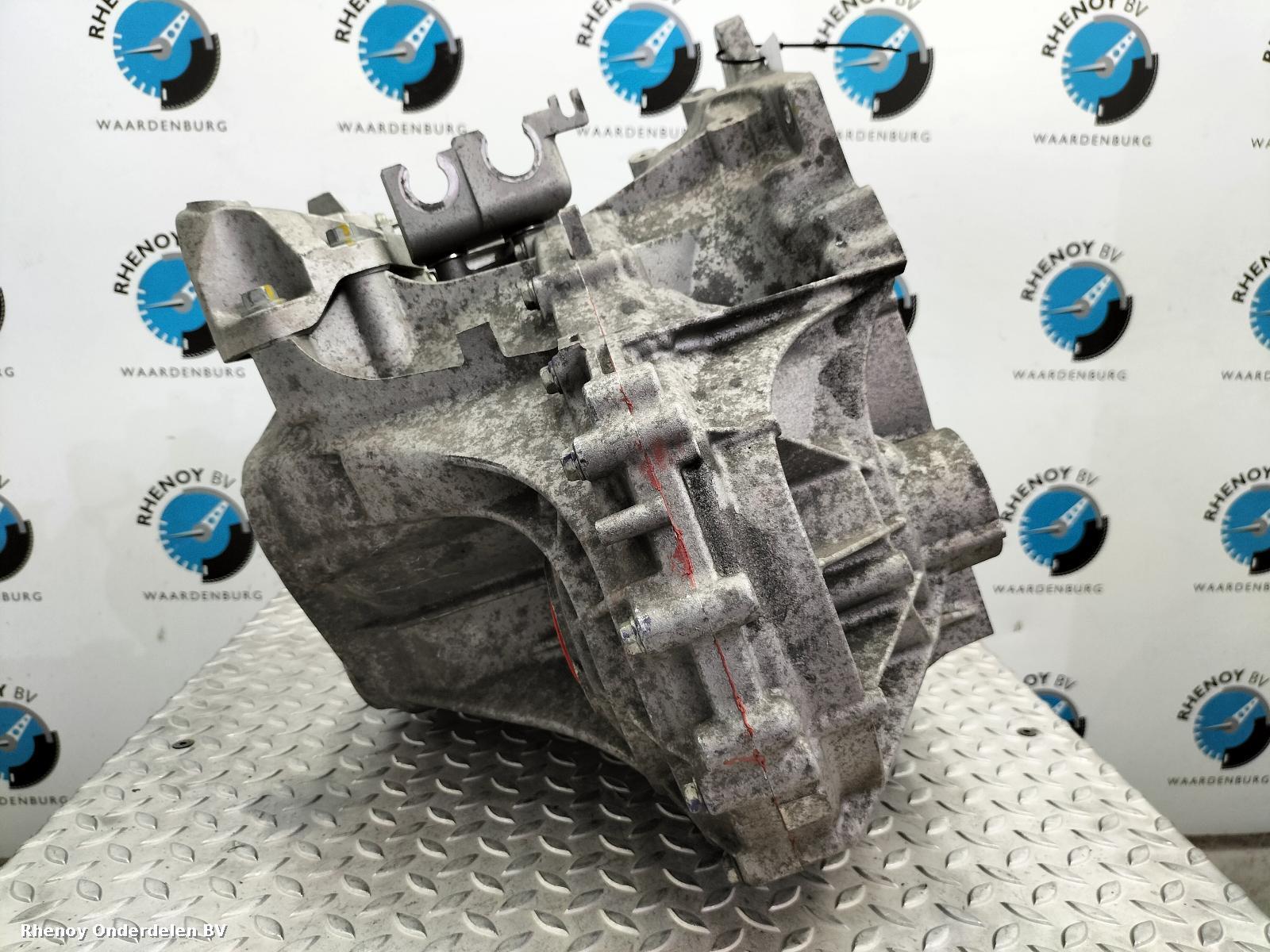 2018 LAND ROVER DISCOVERY SPORT TRANSMISSIE / VERSNELLINGSBAK View Auto part TRANSMISSIE / VERSNELLINGSBAK LAND ROVER DISCOVERY SPORT 2018
